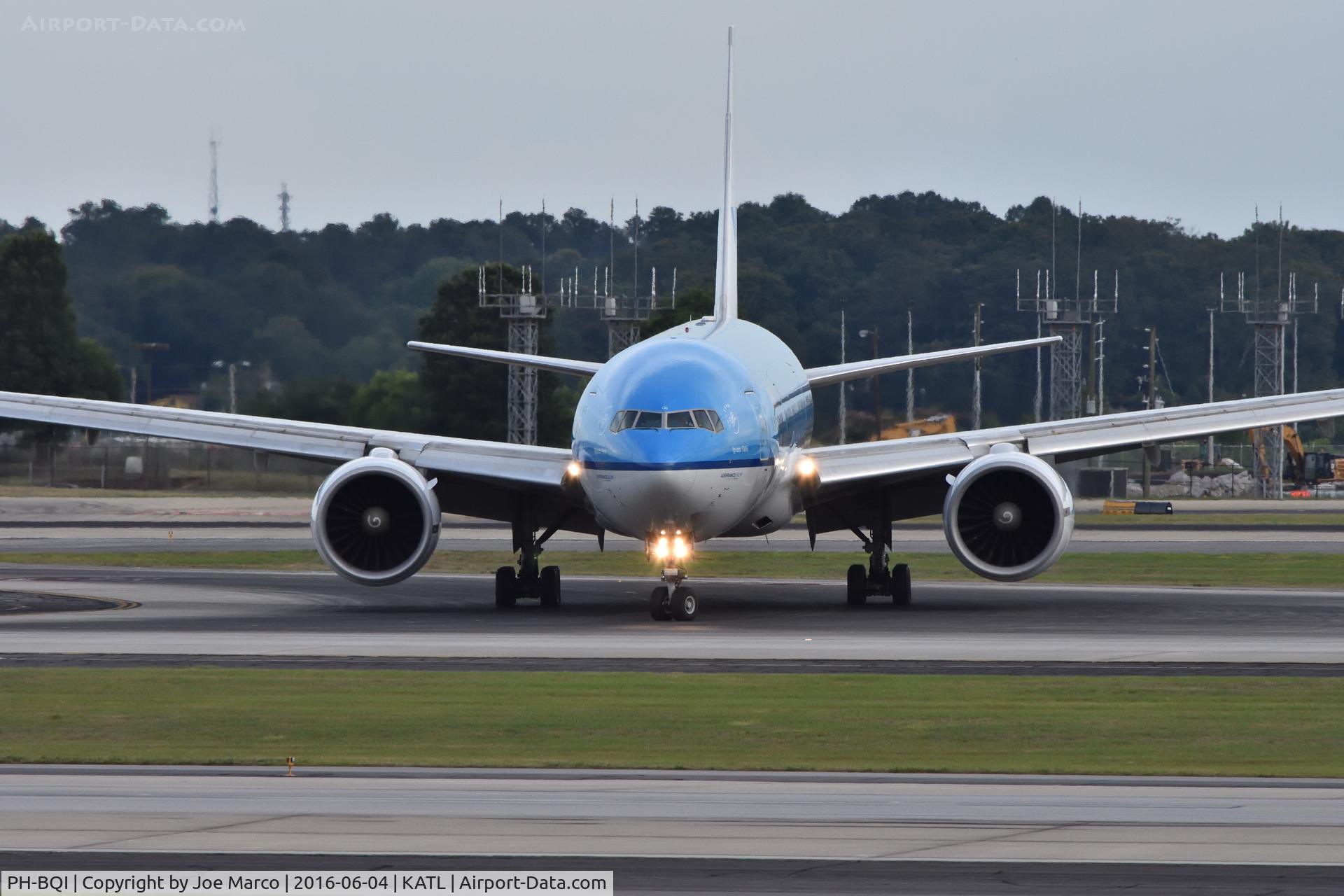 PH-BQI, 2004 Boeing 777-206/ER C/N 33714, PH-BQI