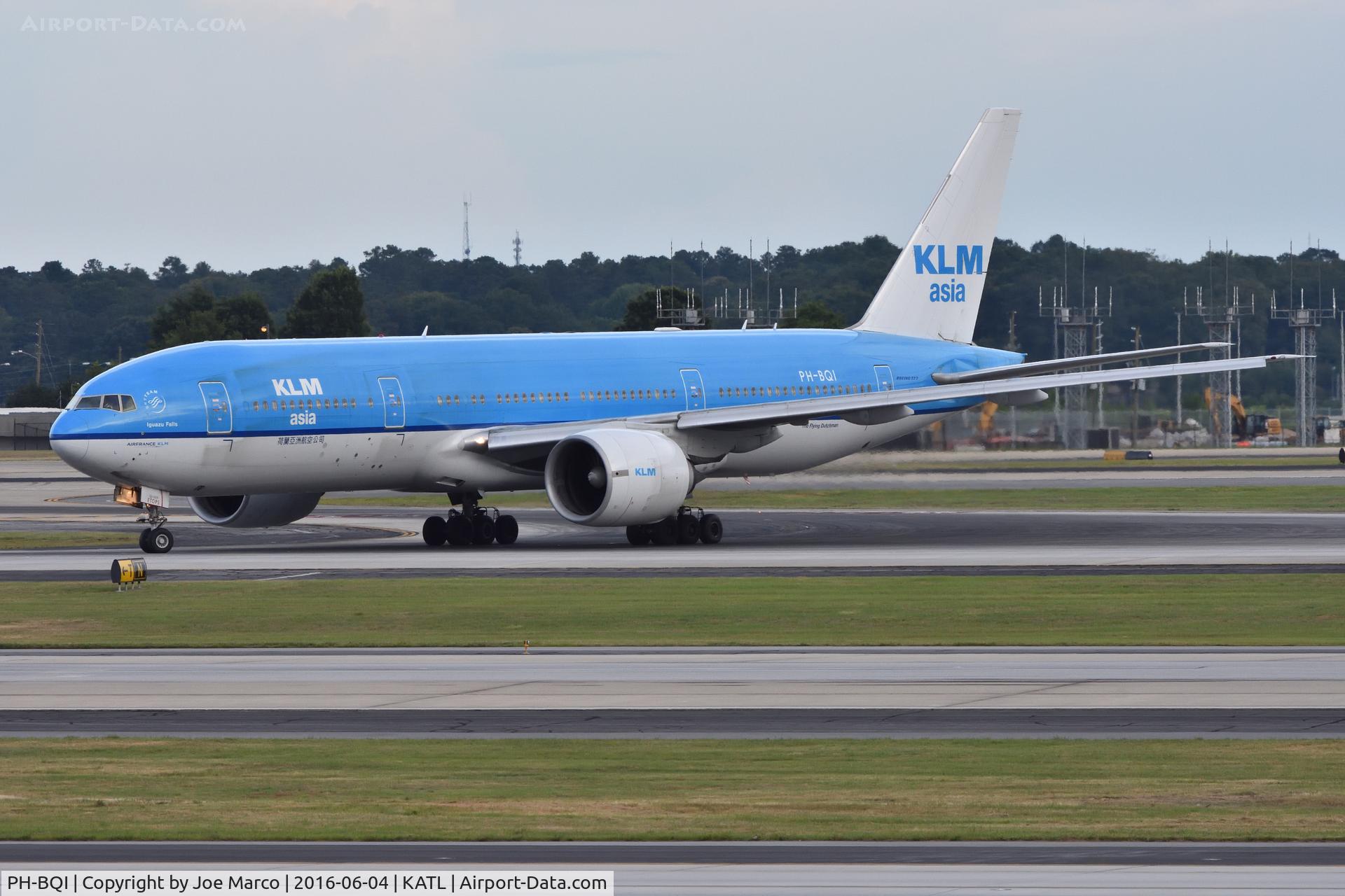 PH-BQI, 2004 Boeing 777-206/ER C/N 33714, PH-BQI