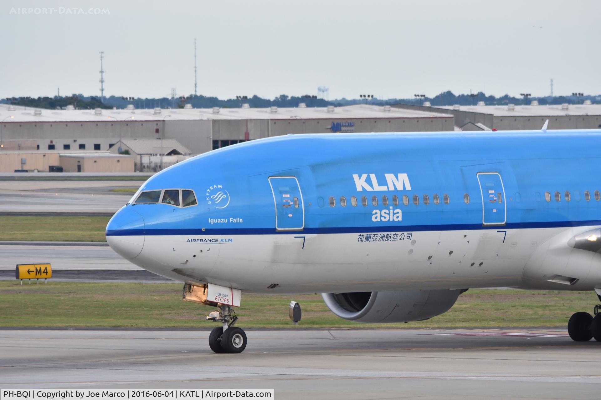 PH-BQI, 2004 Boeing 777-206/ER C/N 33714, PH-BQI