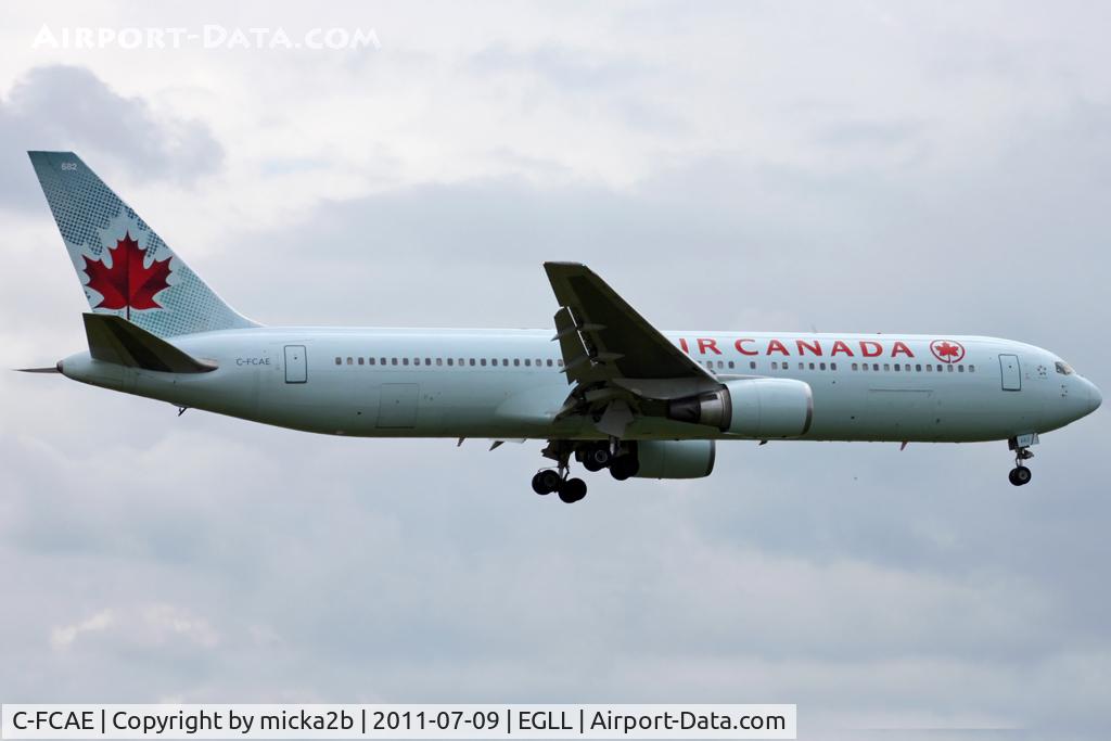 C-FCAE, 1988 Boeing 767-375/ER C/N 24083, Landing