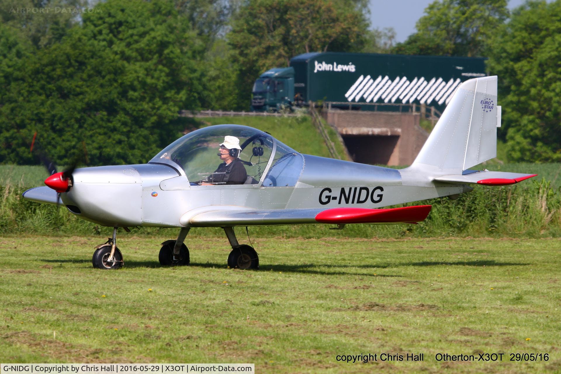 G-NIDG, 2000 Aerotechnik EV-97 Eurostar C/N PFA 315-13580, at Otherton