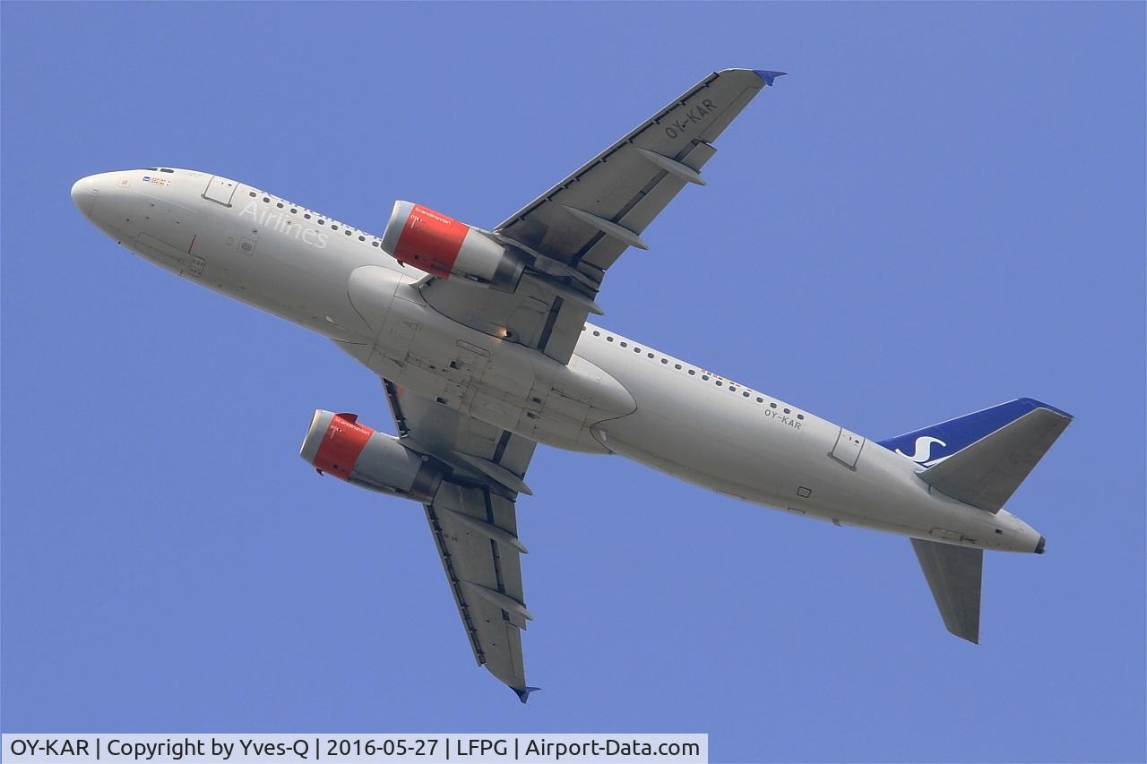 OY-KAR, 2007 Airbus A320-232 C/N 3159, Airbus A320-232, Take off rwy 27L, Roissy Charles De Gaulle airport (LFPG-CDG)