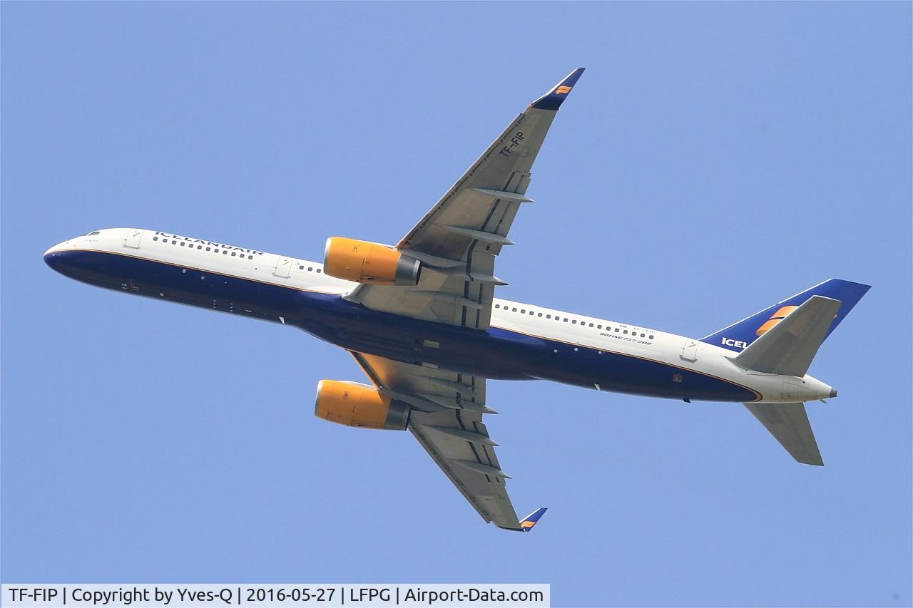 TF-FIP, 2000 Boeing 757-208 C/N 30423, Boeing 757-208, Take off rwy 27L, Roissy Charles De Gaulle airport (LFPG-CDG)