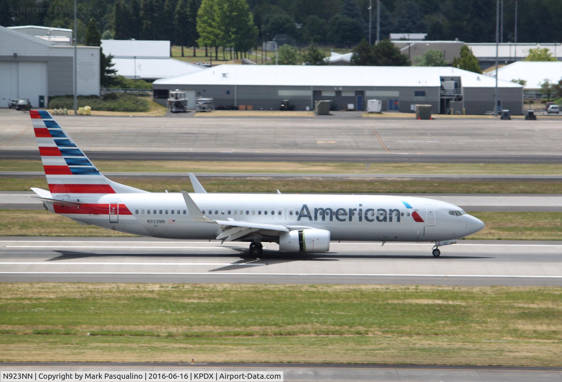 N923NN, 2013 Boeing 737-823 C/N 31167, Boeing 737-800