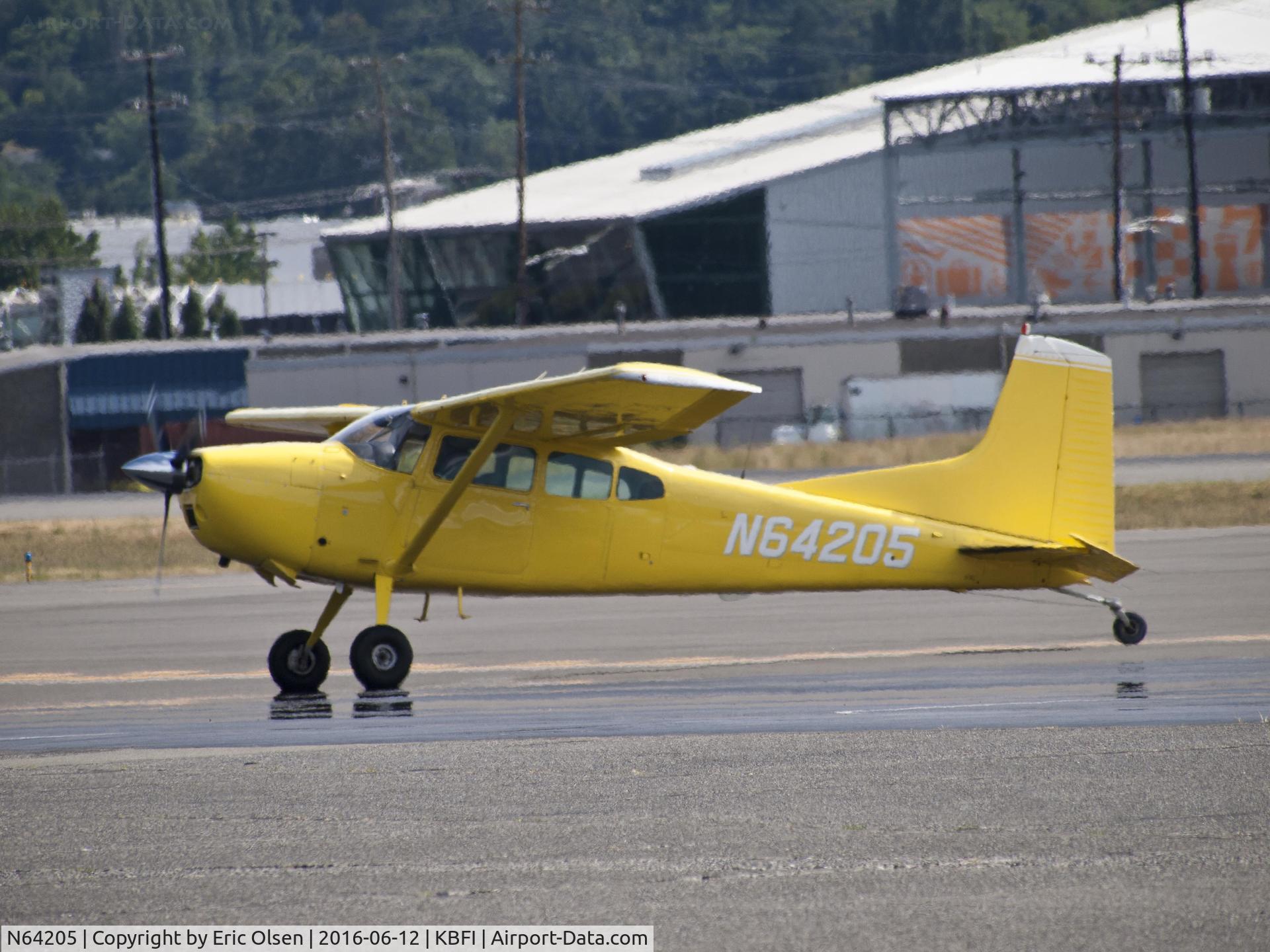 N64205, 1977 Cessna 180K Skywagon C/N 18052880, Cessna 180K taking in after landing.