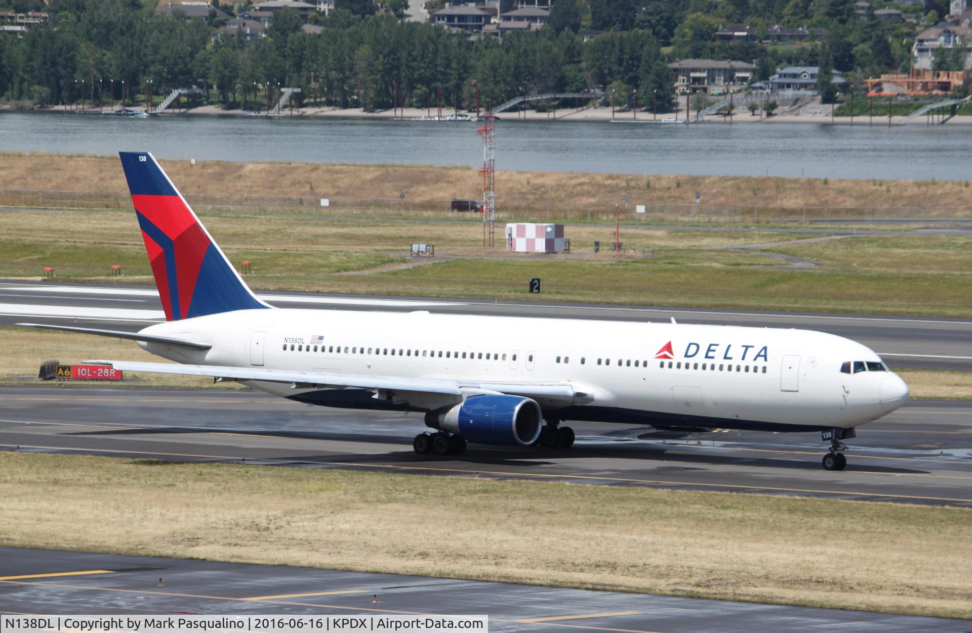 N138DL, 1991 Boeing 767-332 C/N 25409, Boeing 767-300
