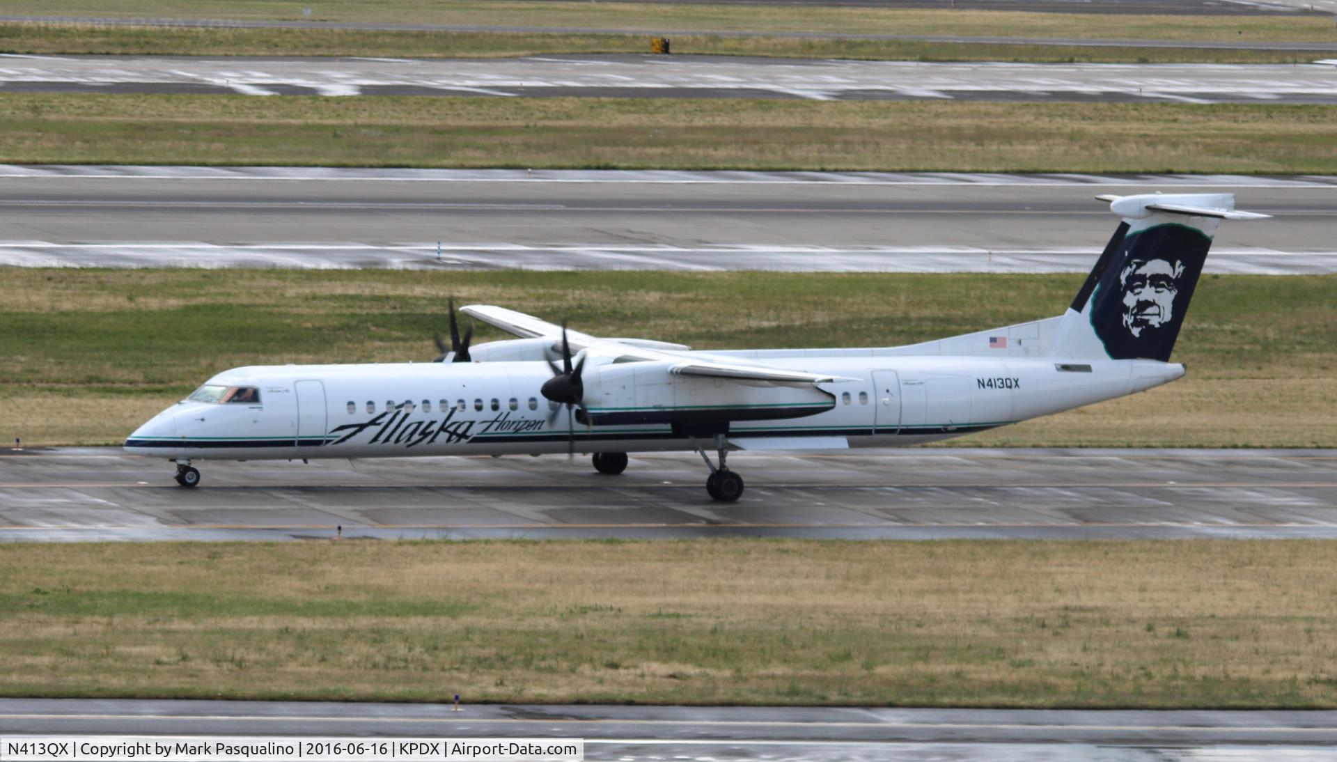 N413QX, 2002 Bombardier DHC-8-402 Dash 8 C/N 4060, DHC-8-402