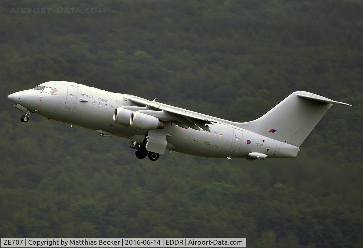 ZE707, 1991 British Aerospace BAe.146-200QC Quick Change C/N E2188, ZE707