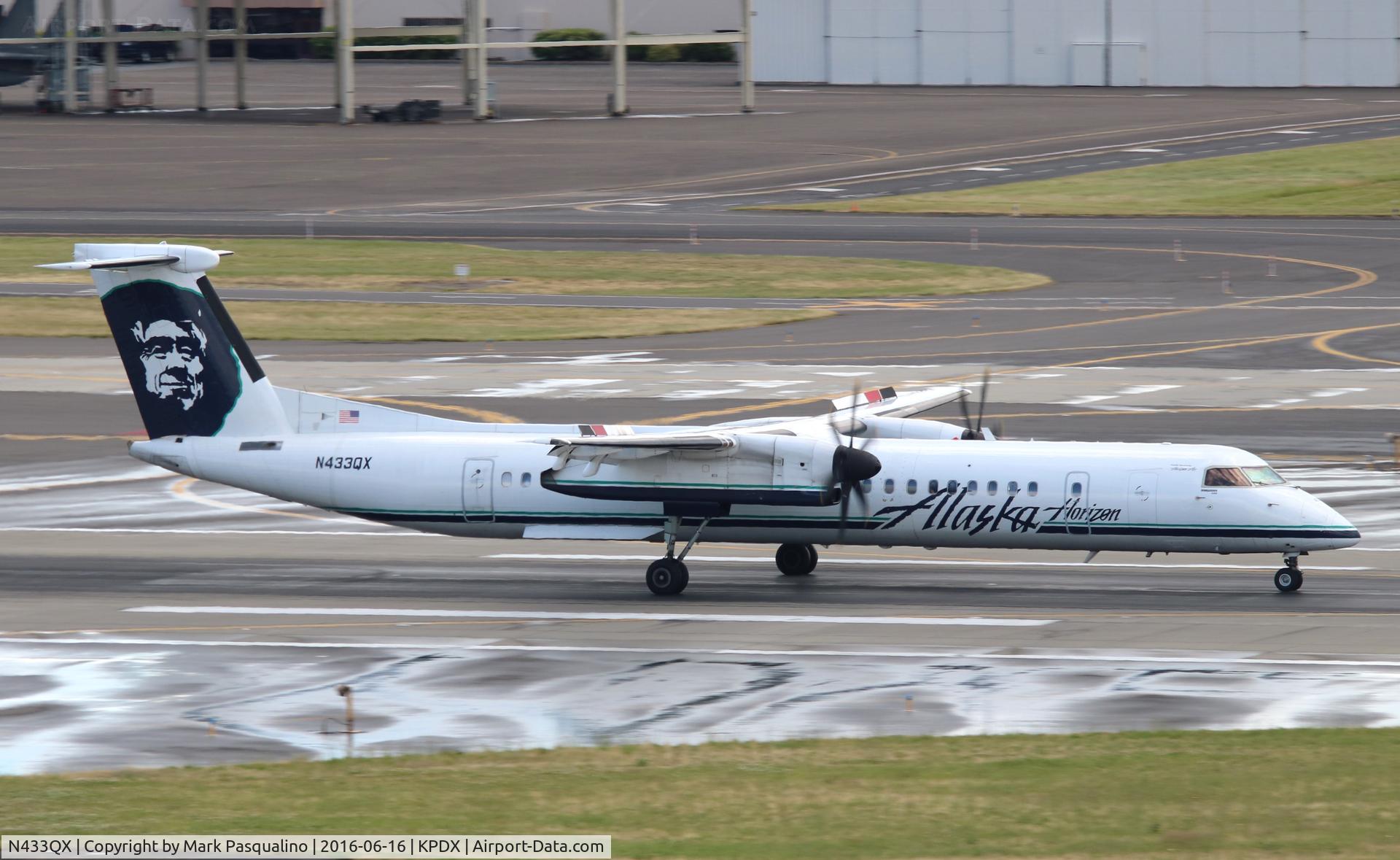 N433QX, 2008 Bombardier DHC-8-402 Dash 8 C/N 4210, DHC-8-402