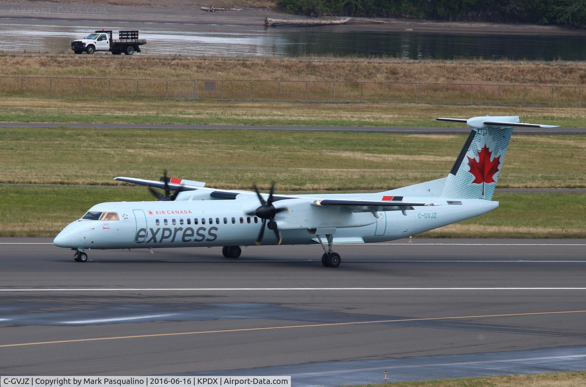 C-GVJZ, 2016 Bombardier DHC-8-402 Dash 8 C/N 4520, DHC-8-402