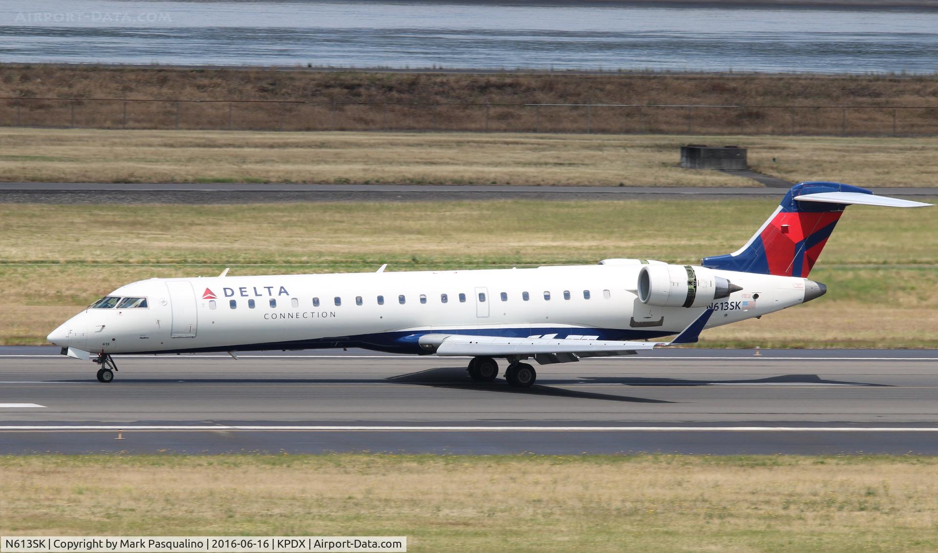 N613SK, 2002 Bombardier CRJ-701 (CL-600-2C10) Regional Jet C/N 10038, CL-600-2C10