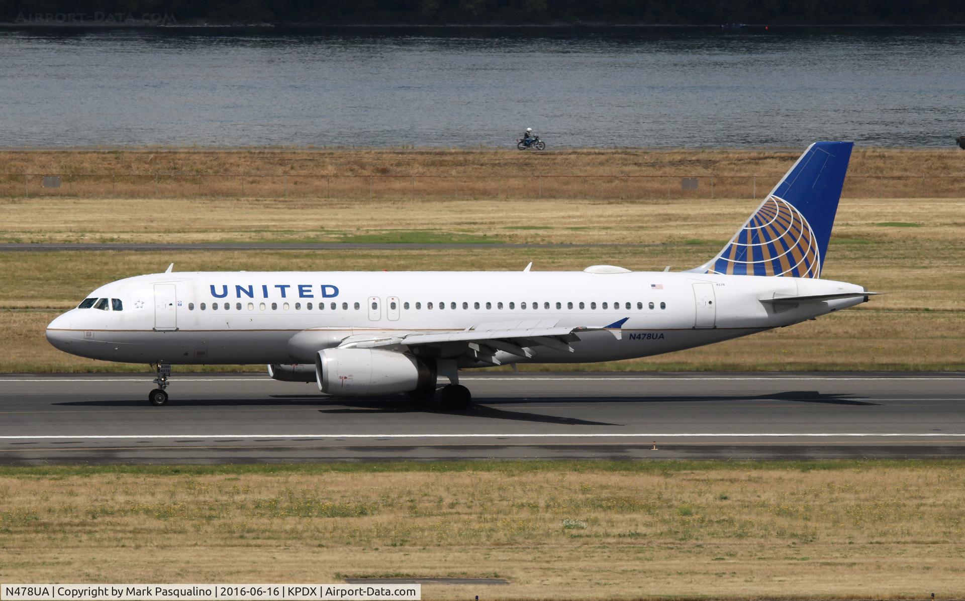 N478UA, 2001 Airbus A320-232 C/N 1533, Airbus A320