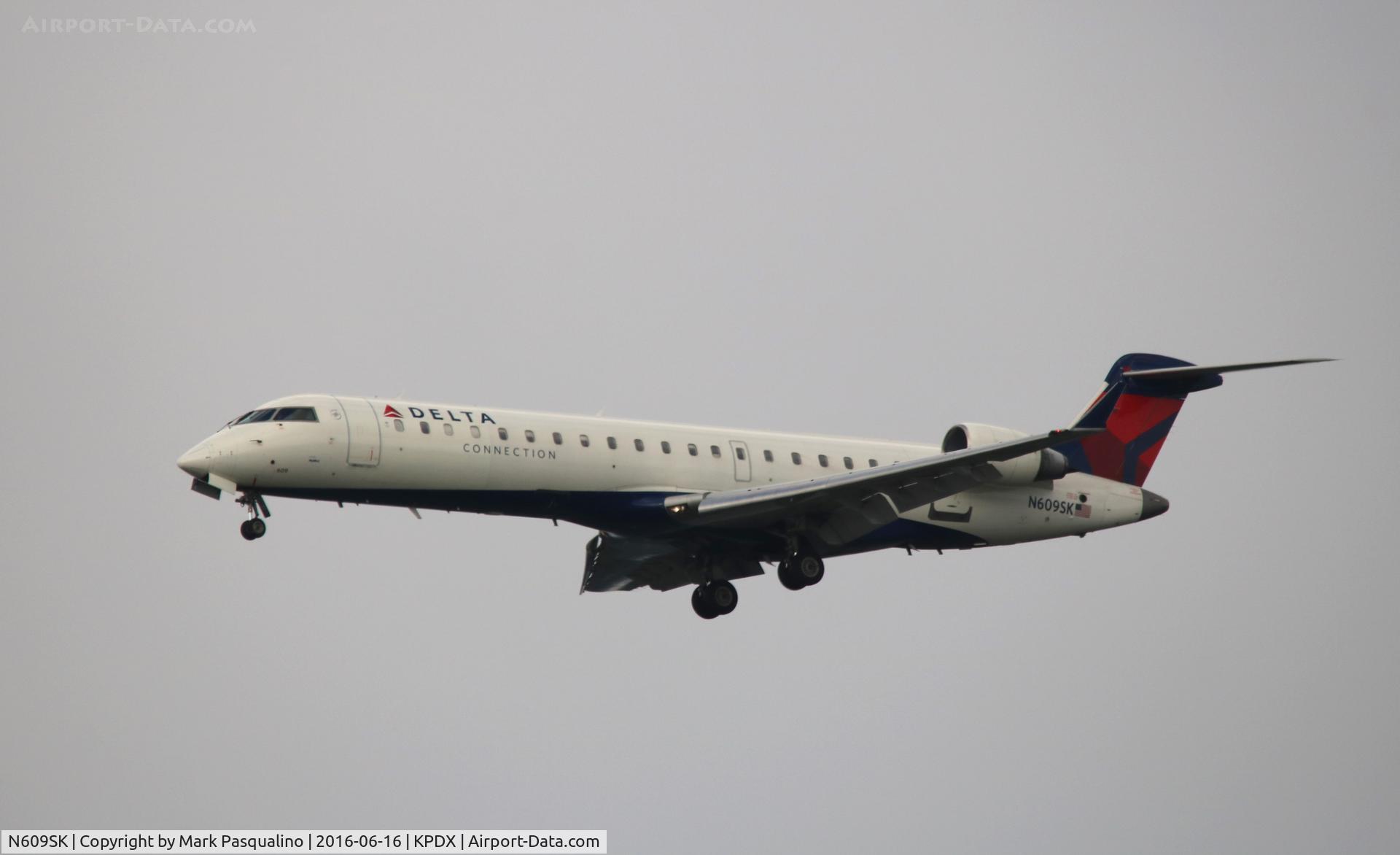 N609SK, 2002 Bombardier CRJ-701 (CL-600-2C10) Regional Jet C/N 10020, CL-600-2C10