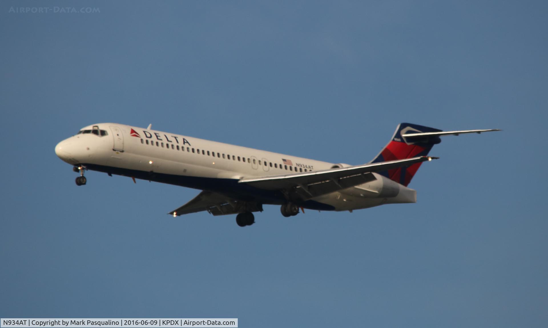 N934AT, 2000 Boeing 717-200 C/N 55070, Boeing 717-200