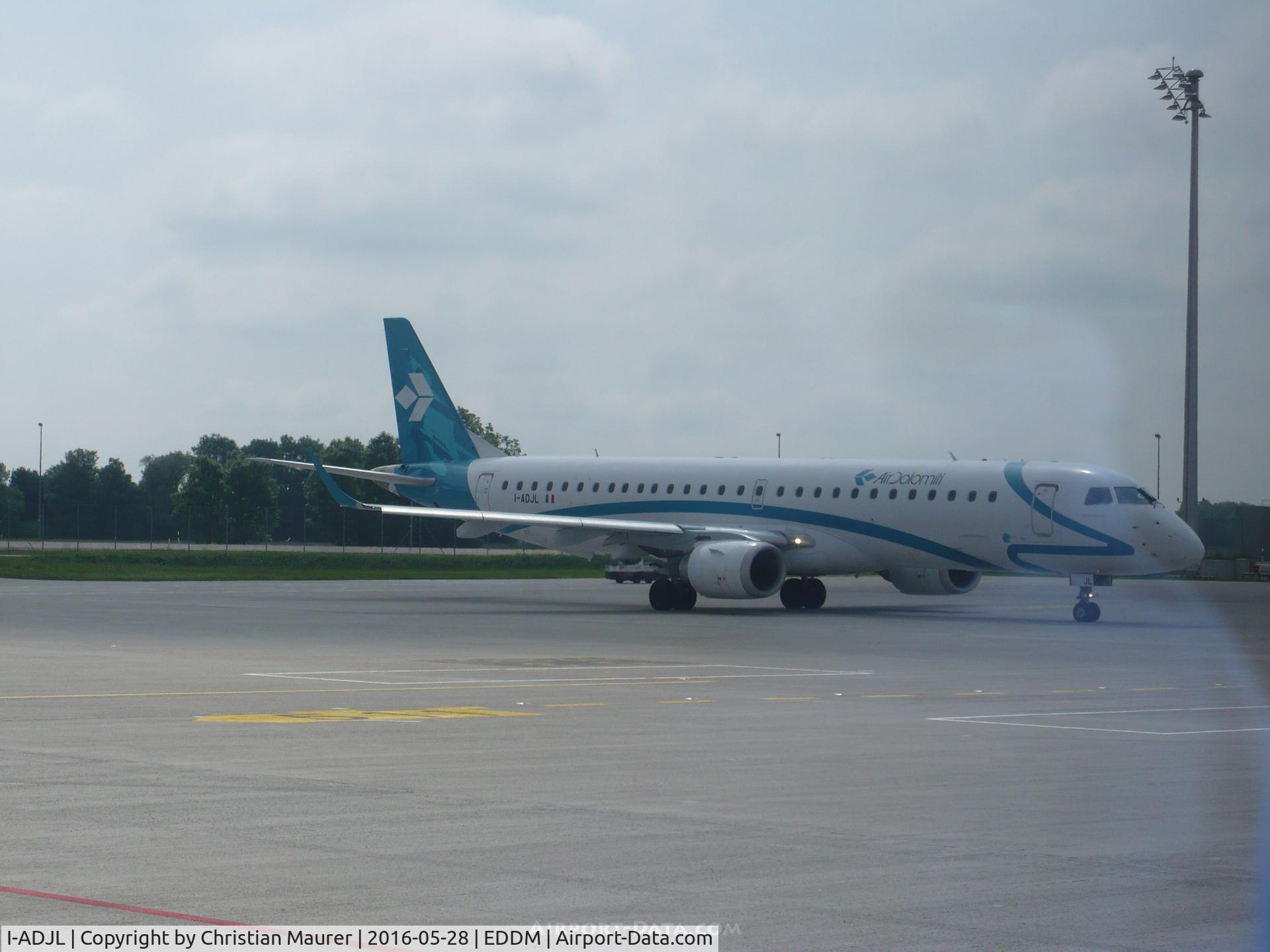 I-ADJL, 2009 Embraer 195LR (ERJ-190-200LR) C/N 19000256, ERJ-195