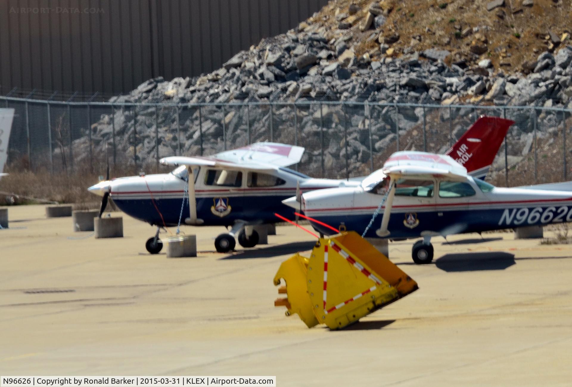 N96626, 1984 Cessna 172P C/N 17276097, Lexington