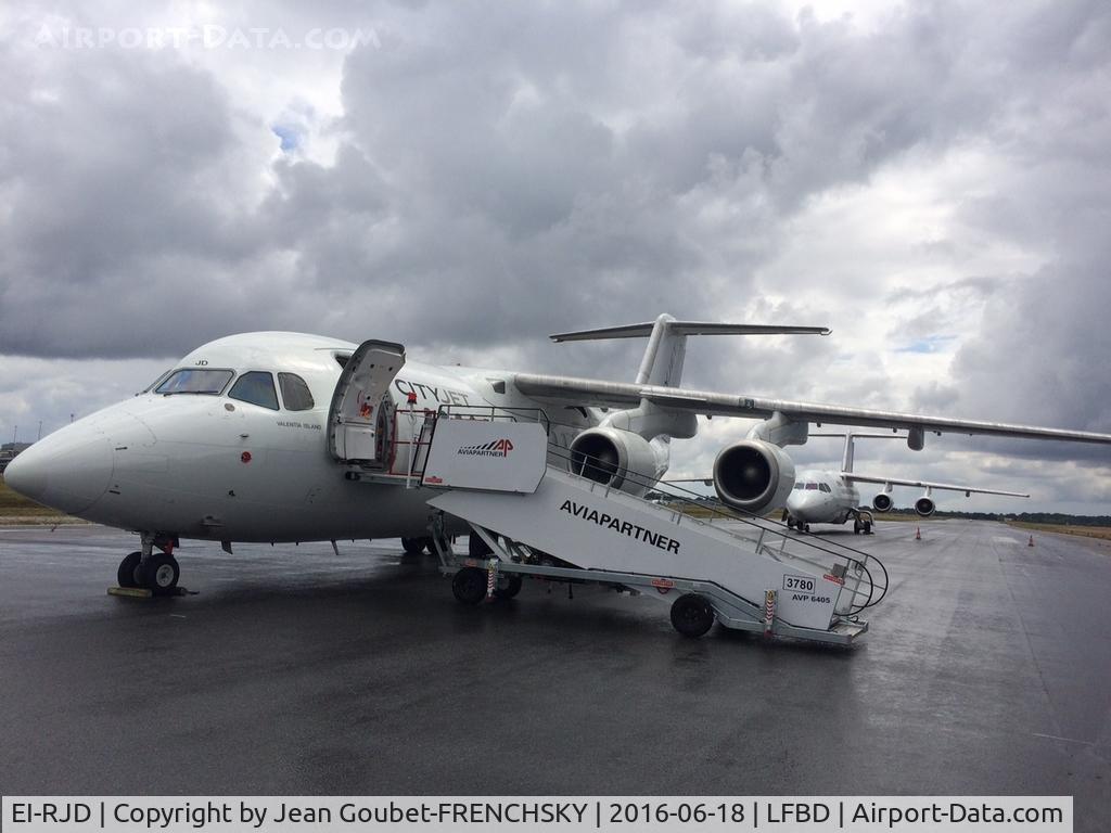 EI-RJD, 1998 BAE Systems Avro 146-RJ85 C/N E.2334, parking runway 11/29 for Eurofoot 2016 Eire/Belgium football match
