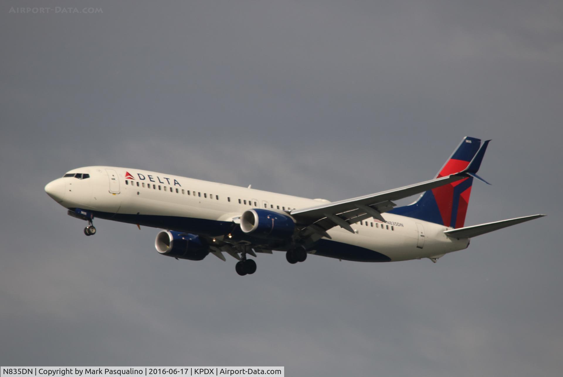N835DN, 2015 Boeing 737-932/ER C/N 31945, Boeing 737-900ER