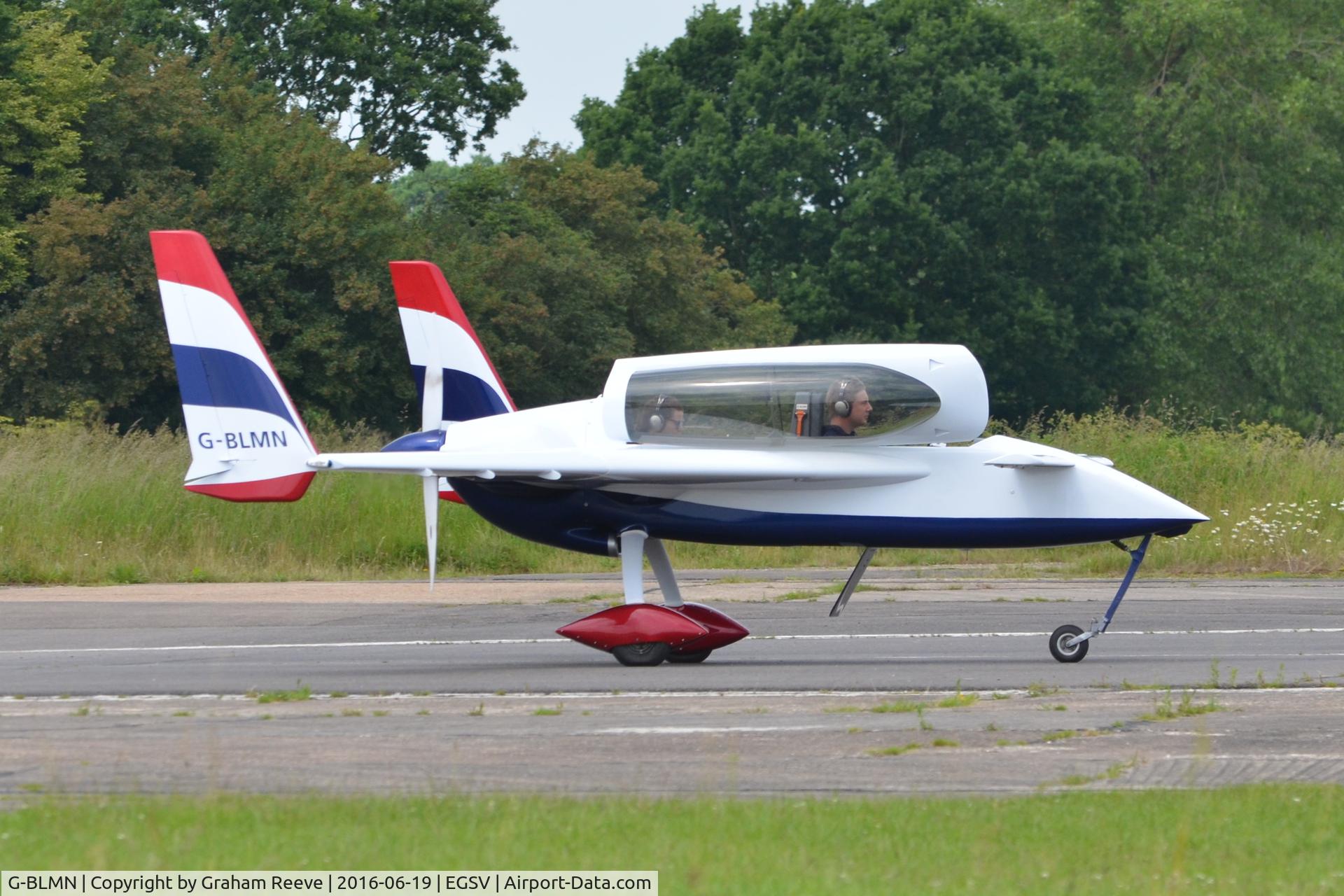 G-BLMN, 1986 Rutan Long-EZ C/N PFA 074A-10648, Just landed at Old Buckenham.