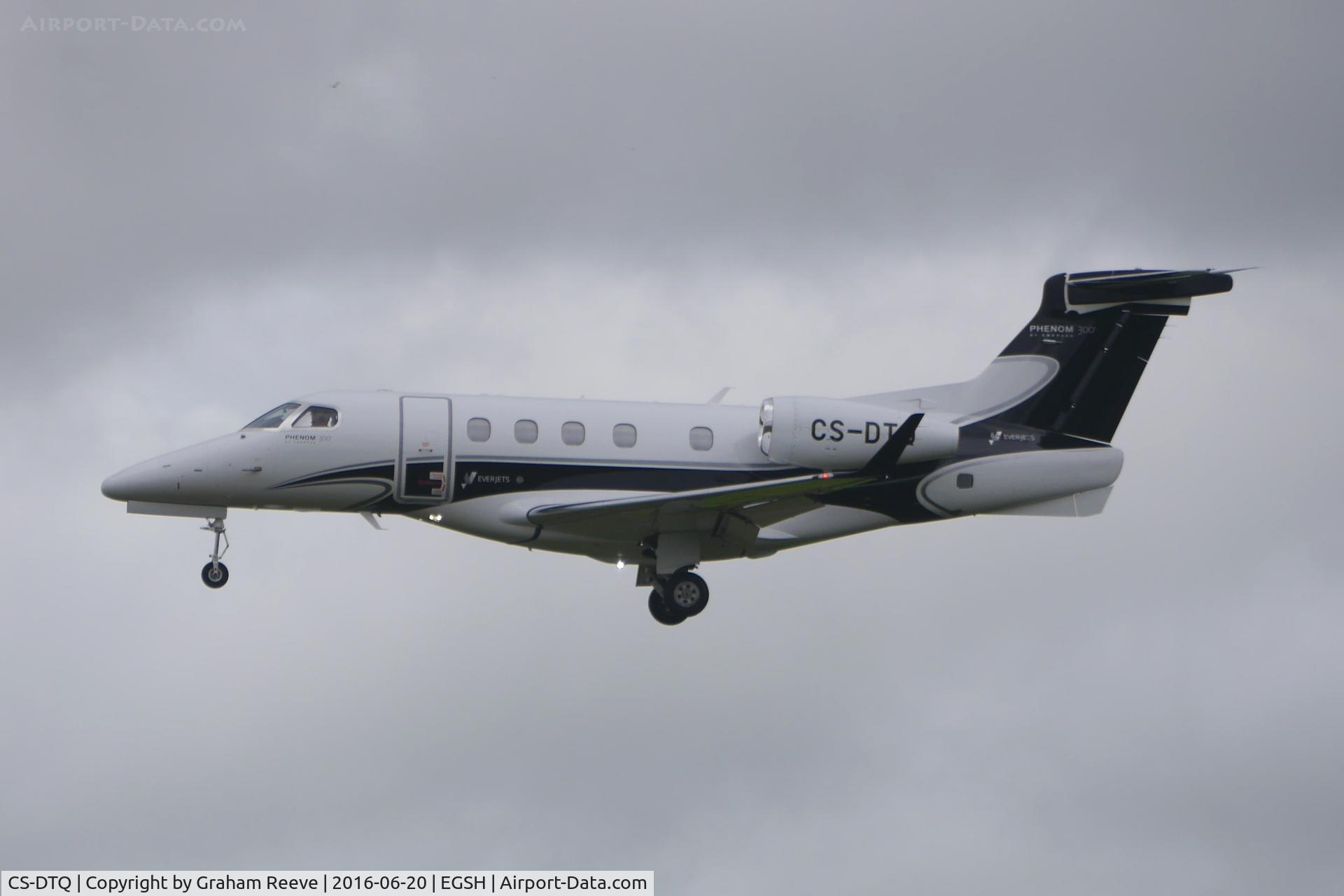 CS-DTQ, 2011 Embraer EMB-505 Phenom 300 C/N 50500083, Landing at Norwich.