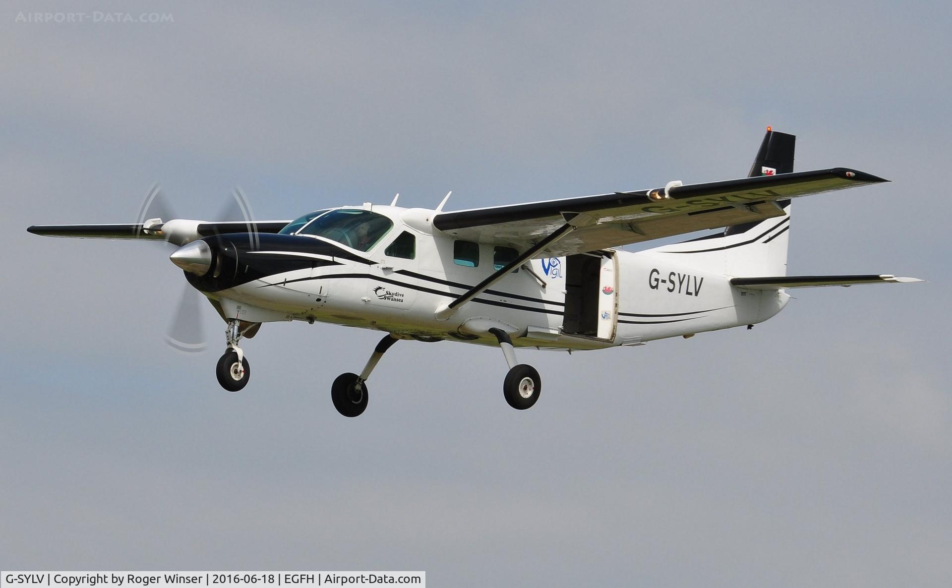 G-SYLV, 2002 Cessna 208B  Grand Caravan C/N 208B0936, Resident Cessna 208B operated by Skydive Swansea.