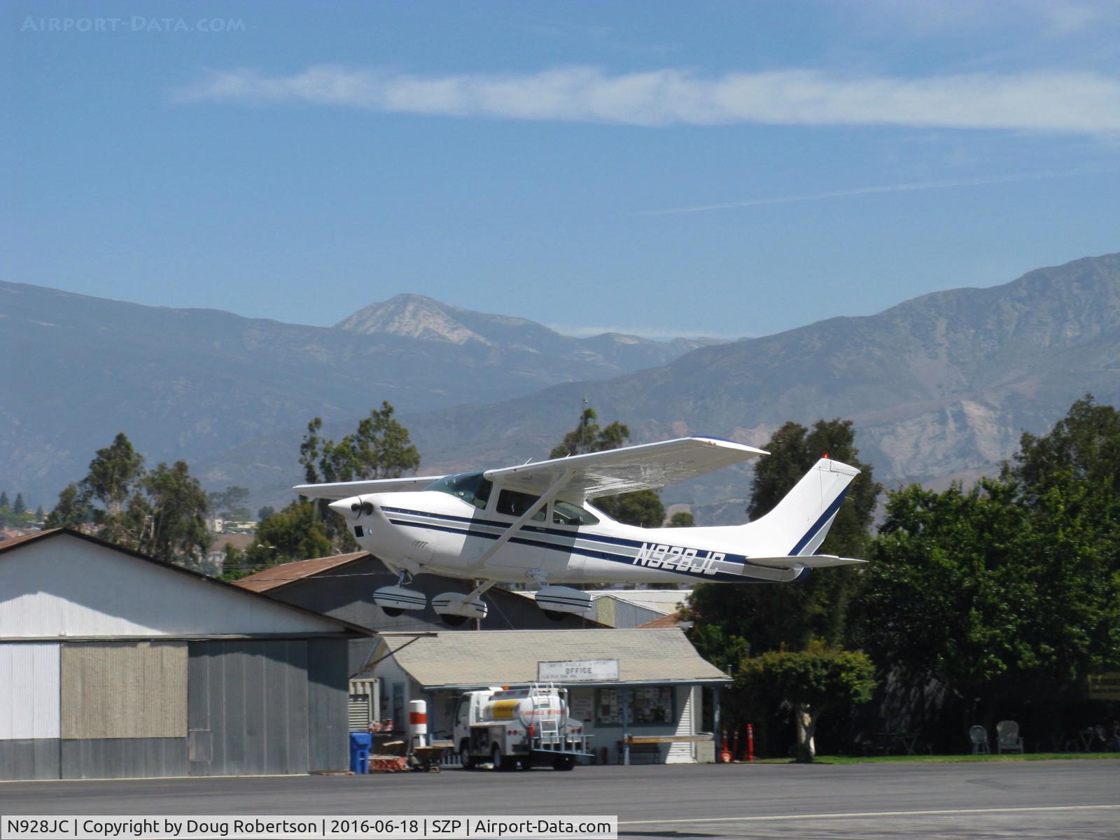 N928JC, 1977 Cessna 182Q Skylane C/N 18265616, 1977 Cessna 182Q SKYLANE, Continental O-470-U 230 Hp, takeoff climb Rwy 22