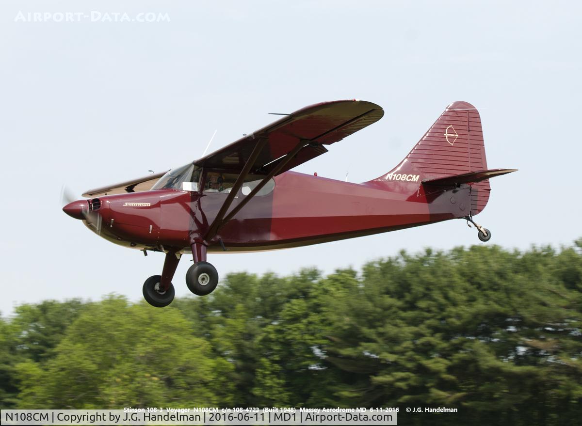 N108CM, 1948 Stinson 108-3 Voyager C/N 108-4723, On Final.