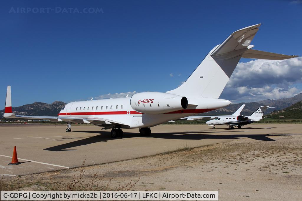 C-GDPG, 2005 Bombardier BD-700-1A11 Global 5000 C/N 9178, Parked