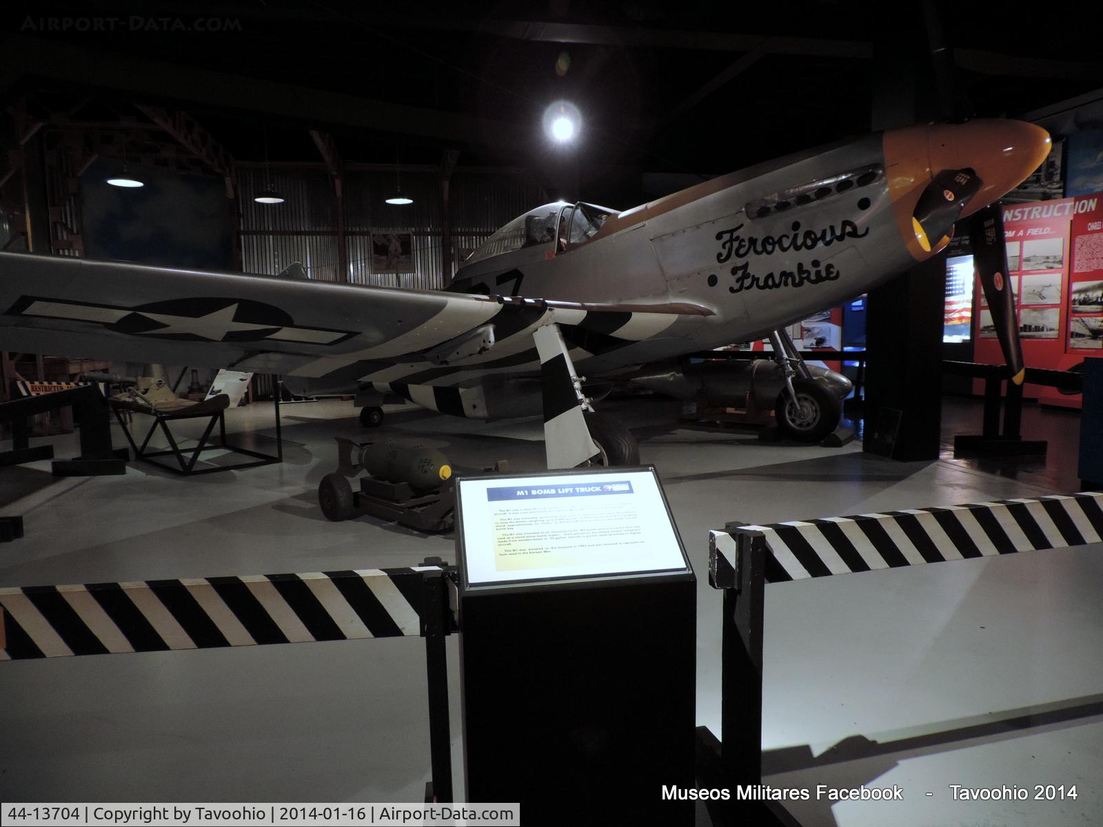 44-13704, 1944 North American P-51D-5-NA Mustang C/N 109-27337, P-51D 