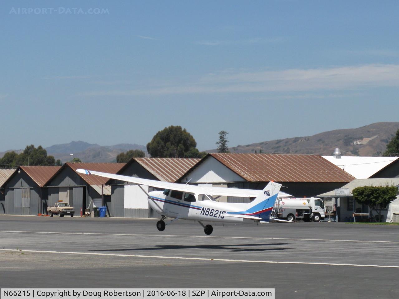 N66215, 1983 Cessna 172P C/N 17275982, 1983 Cessna 172P SKYLANE, Lycoming O-320-D2J 160 Hp of Channel Islands Aviation, Cessna dealer & FBO at CMA since 1976. takeoff climb Rwy 22