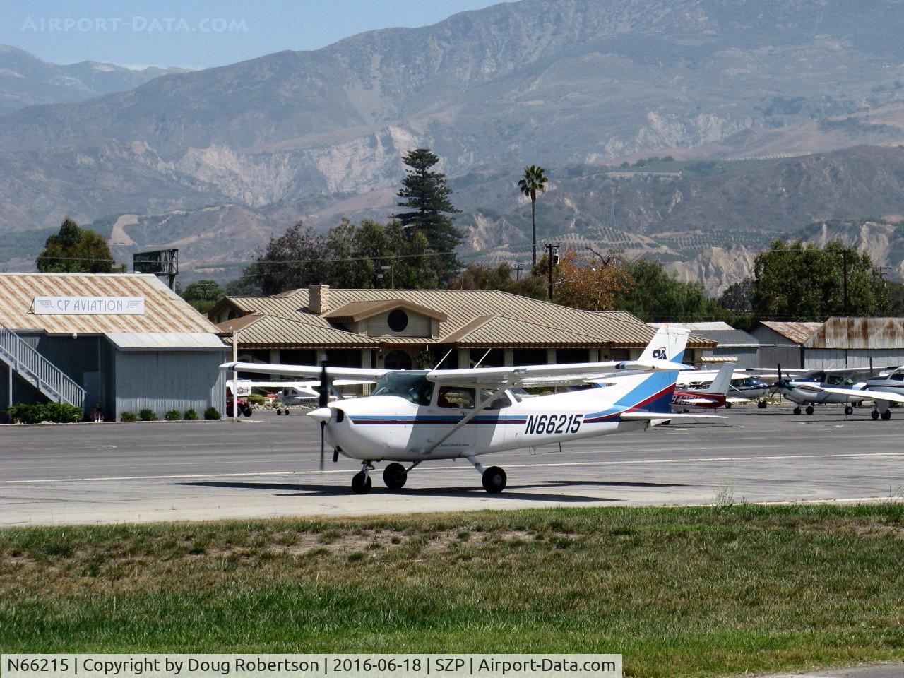 N66215, 1983 Cessna 172P C/N 17275982, 1983 Cessna 172P SKYHAWK, Lycoming O-320-D2J 160 Hp, landing roll Rwy 22