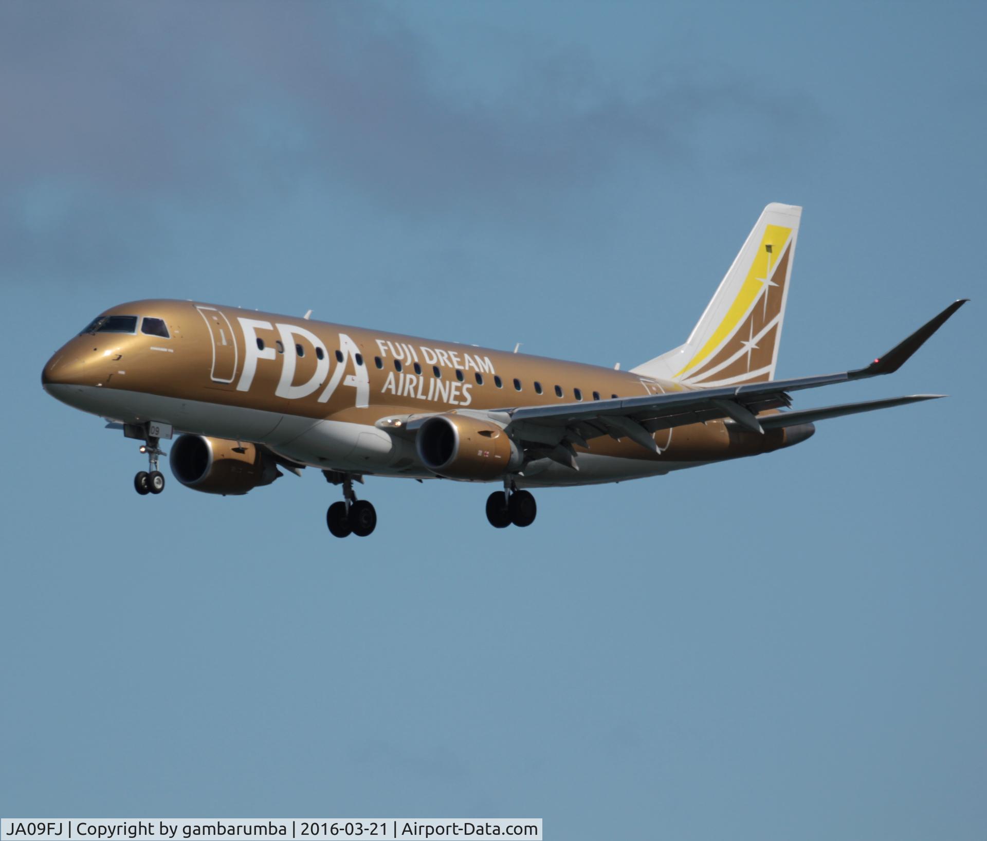 JA09FJ, 2015 Embraer 175STD (ERJ-170-200) C/N 17000464, Fuji Dream Airlines