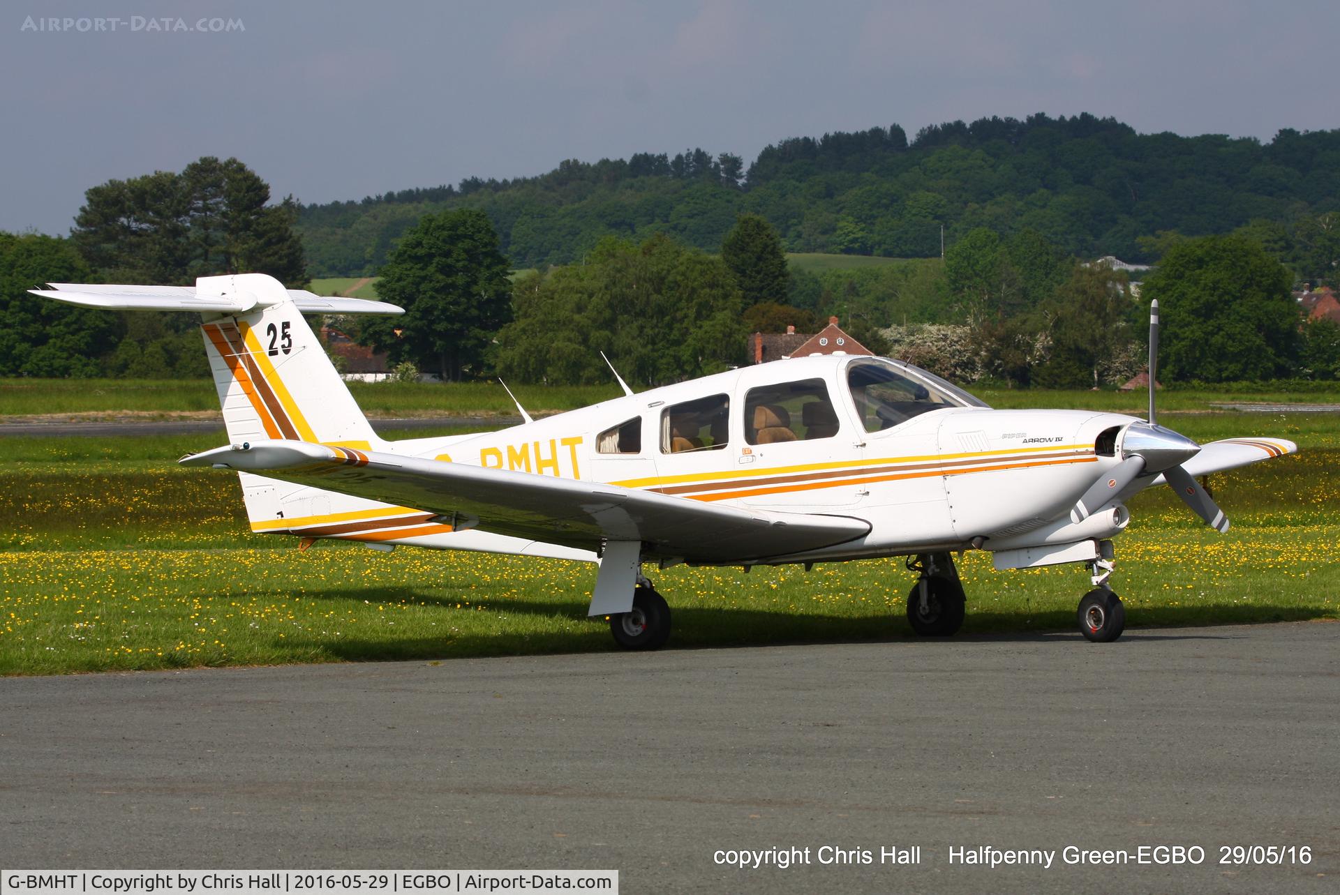 G-BMHT, 1981 Piper PA-28RT-201T Turbo Arrow IV C/N 28R-8231010, at Halfpenny Green