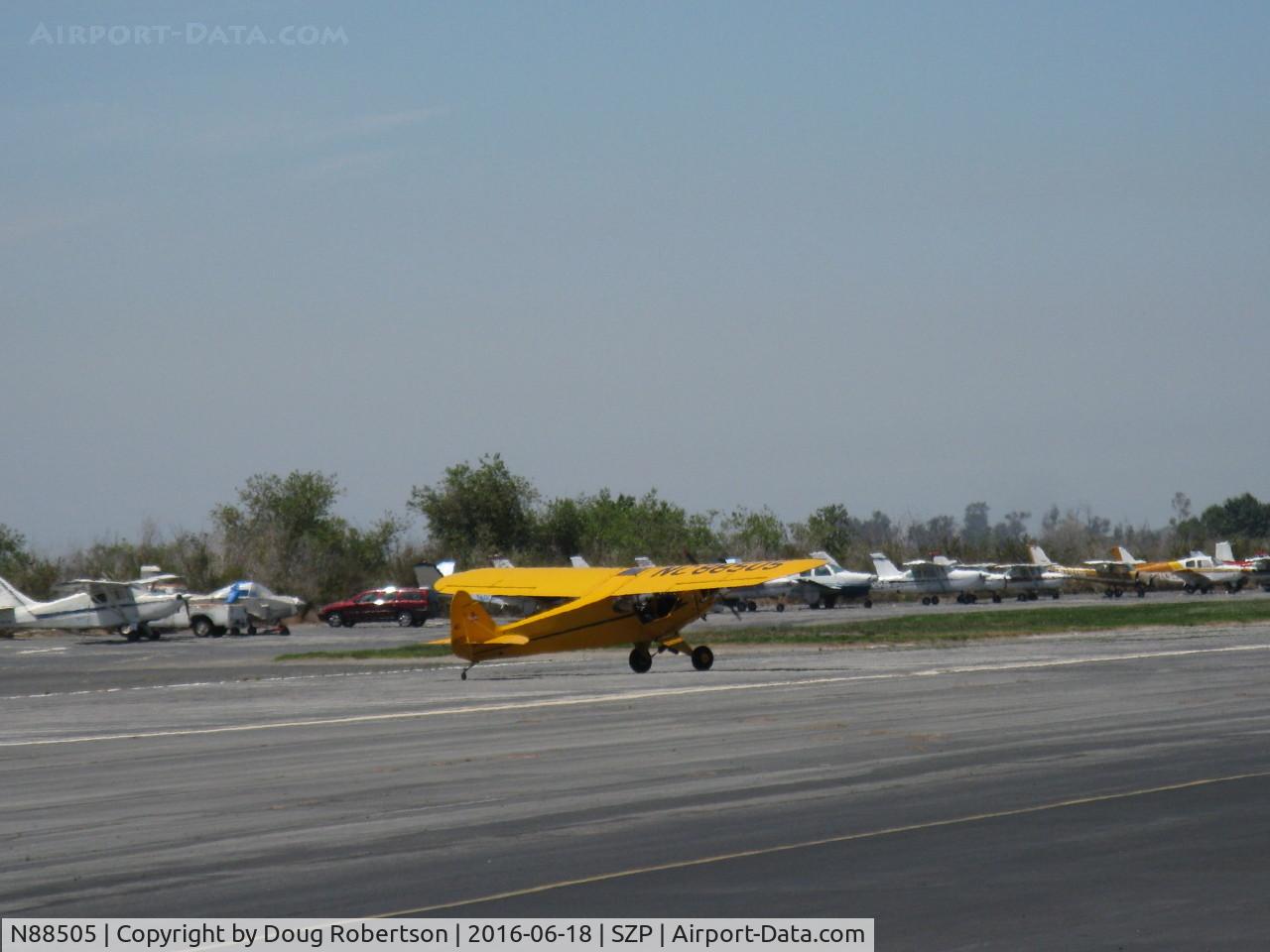 N88505, Piper J3C-65 Cub Cub C/N 16129, Piper J3C-65 CUB, Continental C65 65 Hp, landing Rwy 22