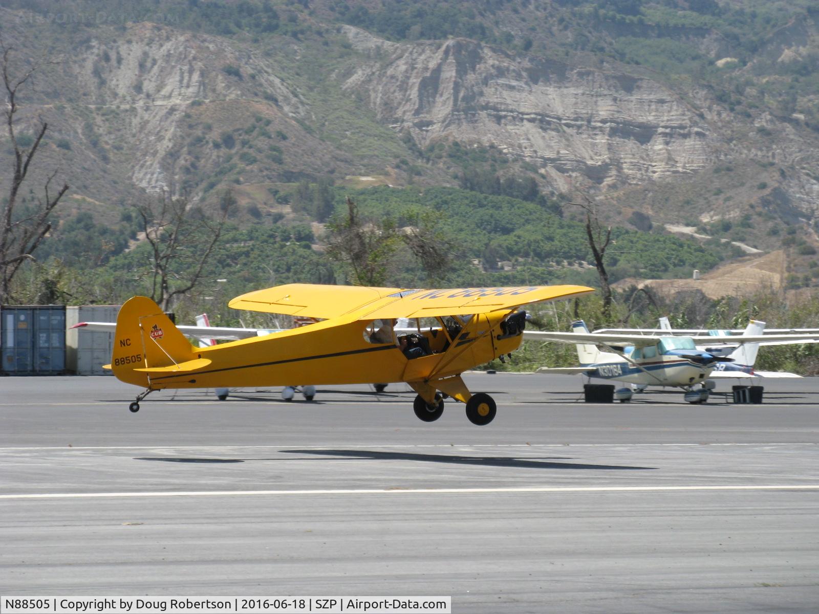 N88505, Piper J3C-65 Cub Cub C/N 16129, Piper J3C-65 CUB, Continental C65 65 Hp, landing Rwy 22