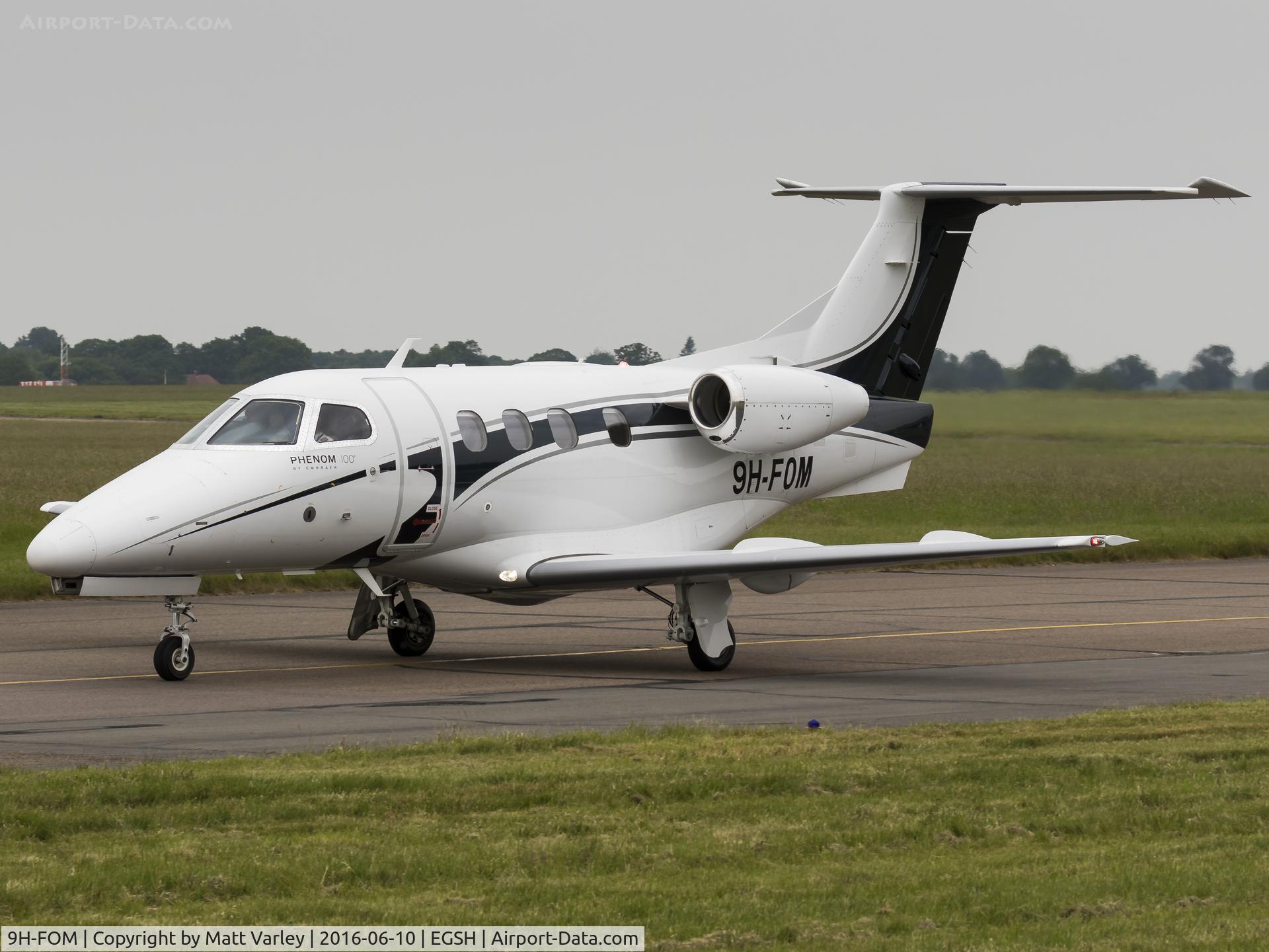 9H-FOM, 2009 Embraer EMB-500 Phenom 100 C/N 50000092, Taxiing to SaxonAir...