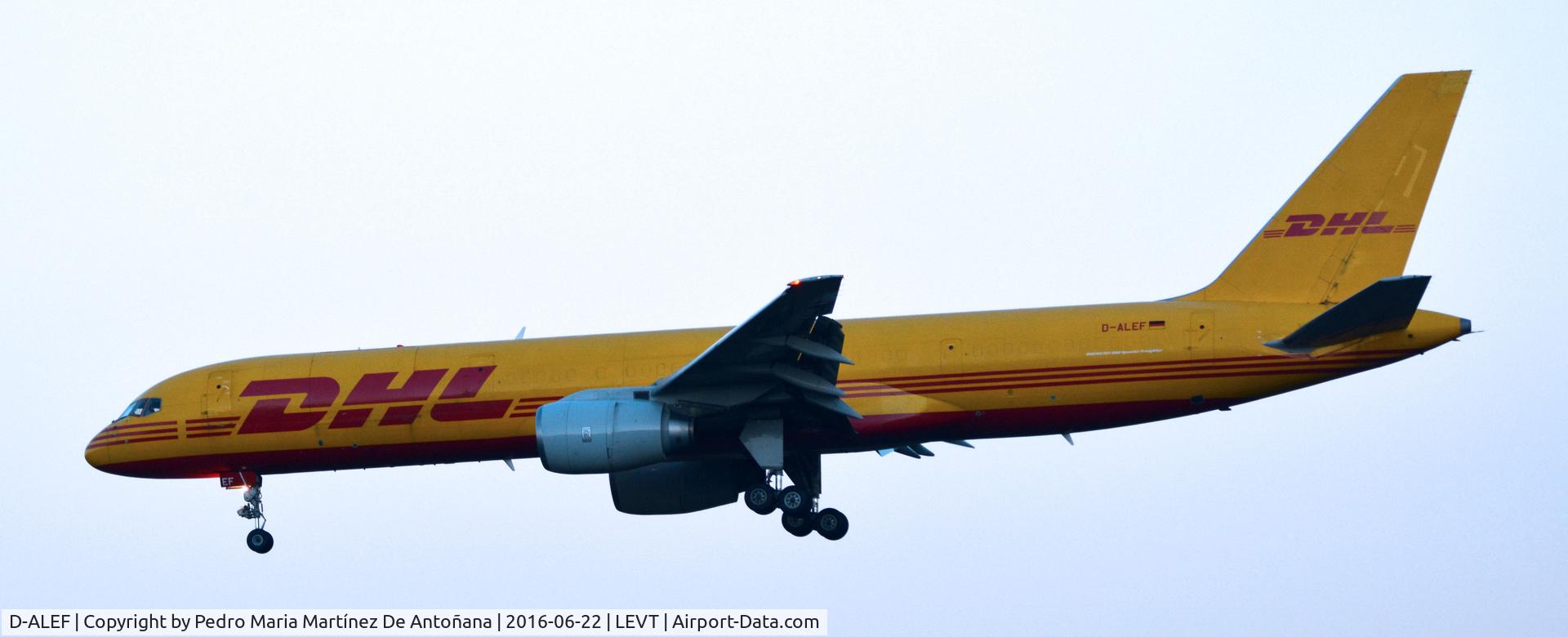 D-ALEF, 1985 Boeing 757-236/SF C/N 22189, Foronda - Vitoria-Gasteiz - España