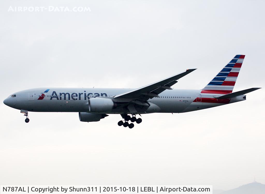 N787AL, 2000 Boeing 777-223 C/N 30010, Landing rwy 25R