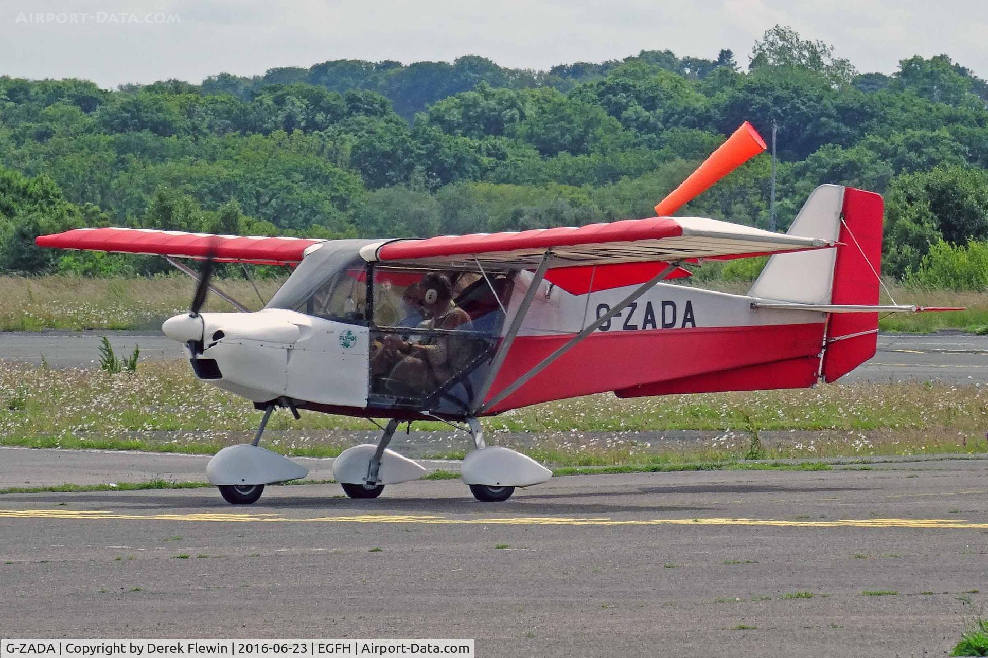 G-ZADA, 2006 Skyranger 912S(1) C/N BMAA/HB/446, Skyranger 912S(1), Middle Stoke, Isle Of Grain Kent based, seen taxxing in after landing on runway 28.