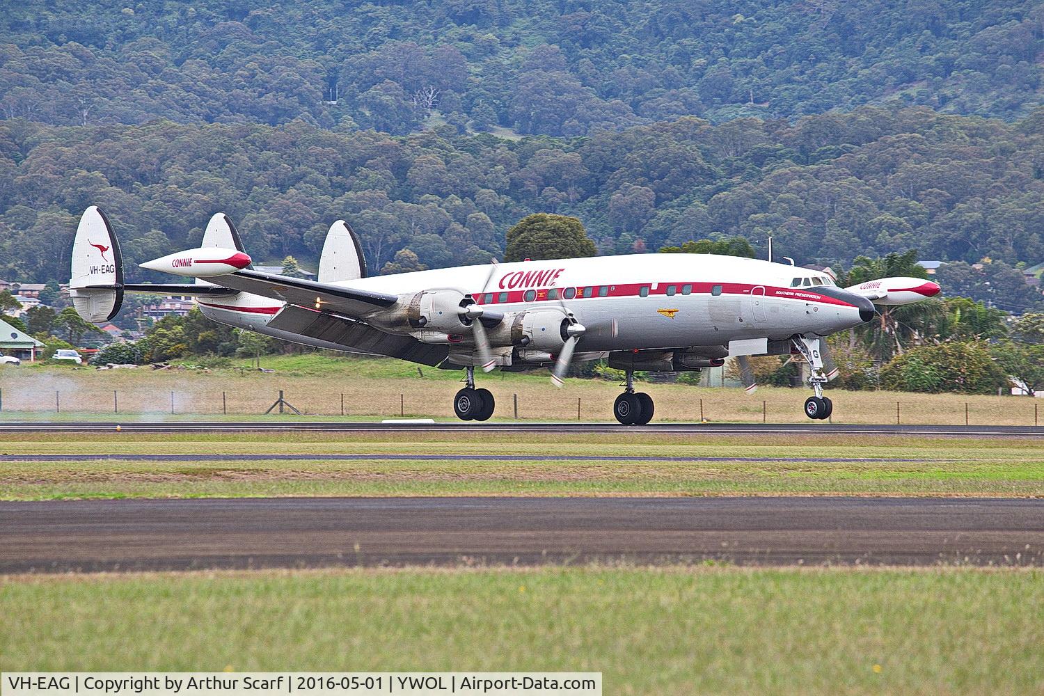 VH-EAG, 1955 Lockheed L-1049F Super Constellation C/N 4176, VH-EAG Wings over Illawarra 2016