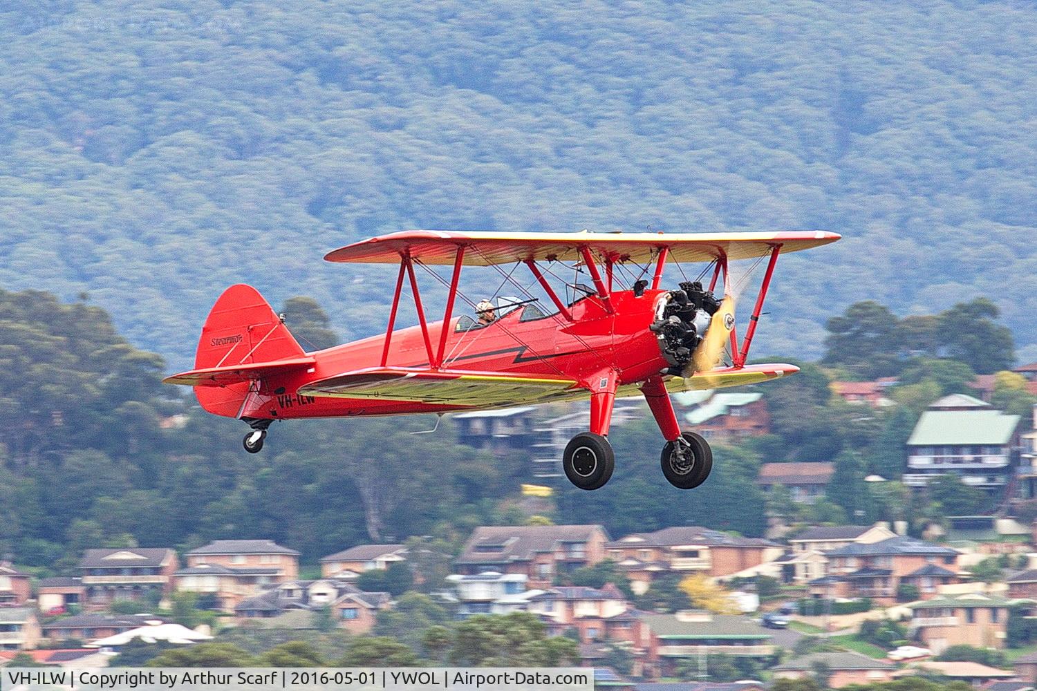 VH-ILW, 1943 Boeing A75N1(PT17) C/N 75-4522, VH-ILW Wings over Illawarra 2016