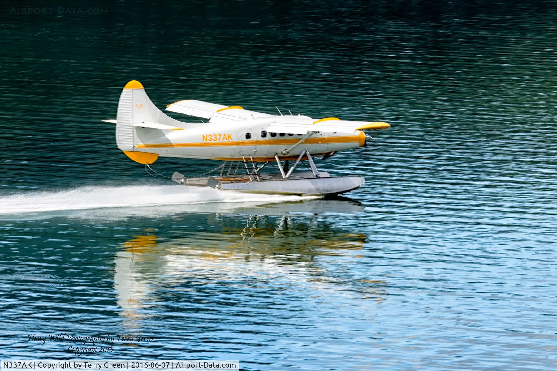 N337AK, 1961 De Havilland Canada DHC-3 Otter C/N 418, Port of Juneau Alaska