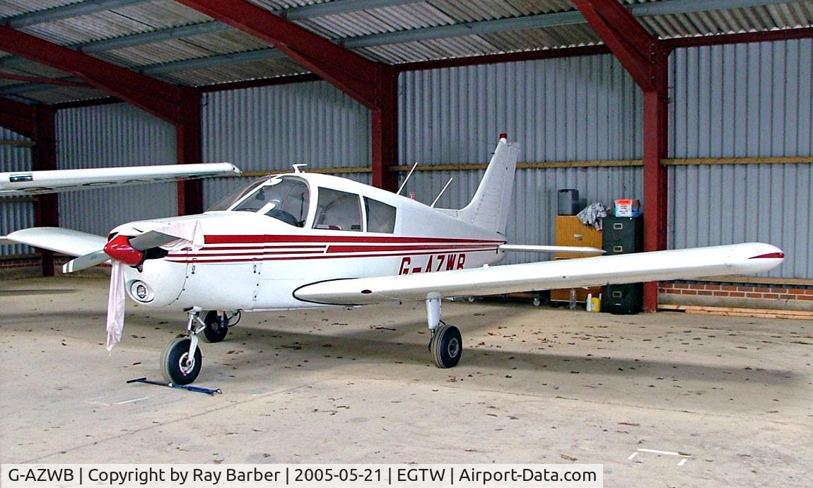 G-AZWB, 1972 Piper PA-28-140 Cruiser C/N 28-7225244, Piper PA-28-140 Cherokee [28-7225244] Oaksey Park~G 21/05/2005