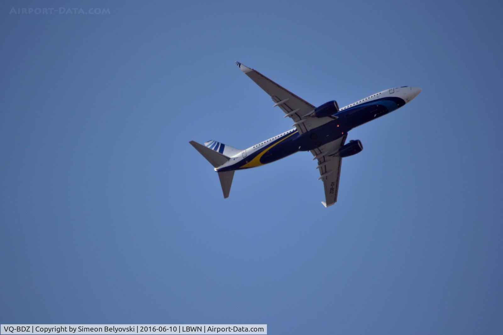 VQ-BDZ, 1998 Boeing 737-8K5 C/N 27978, Take off