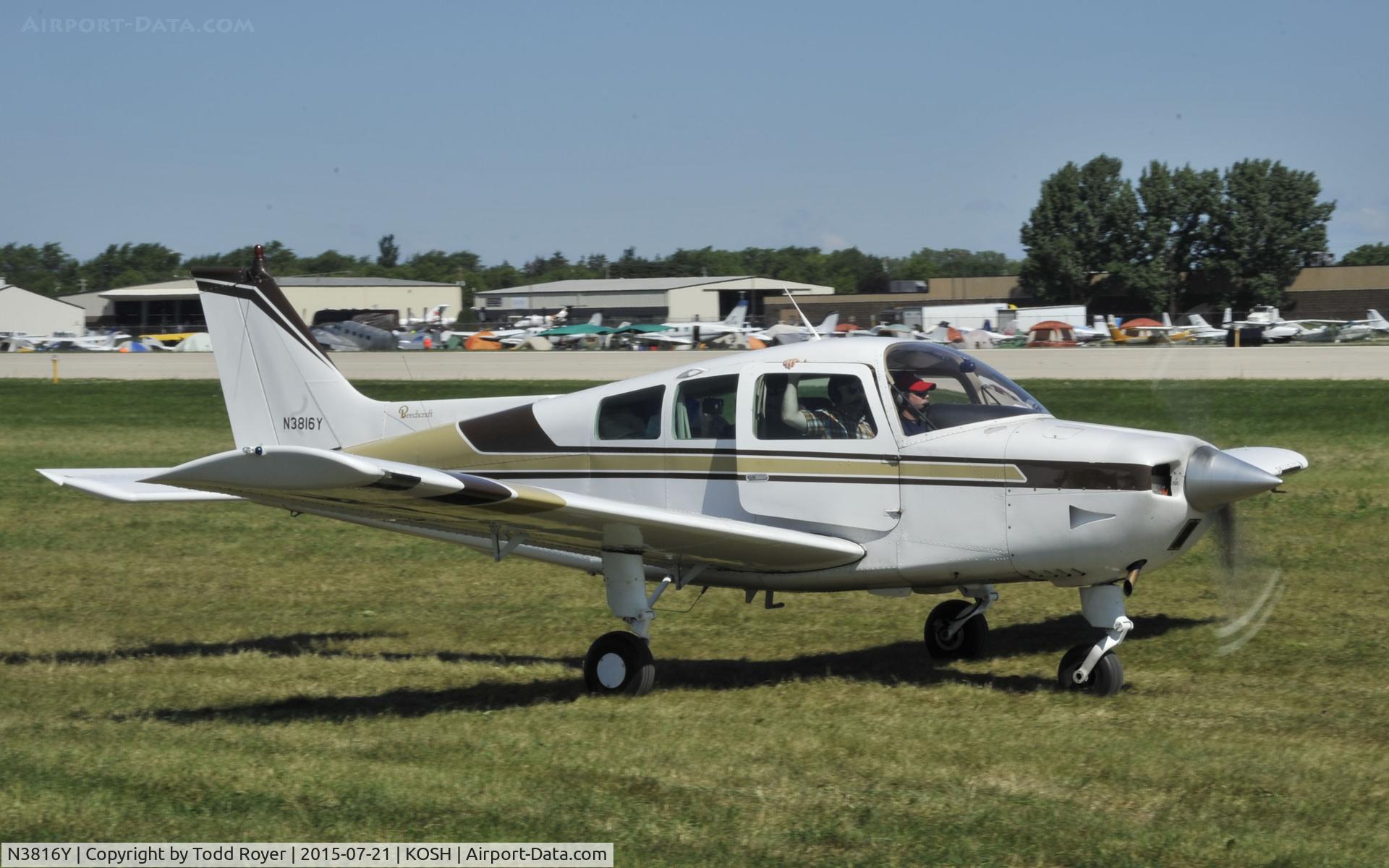 N3816Y, 1981 Beech C23 Sundowner 180 C/N M-2304, Airventure 2015