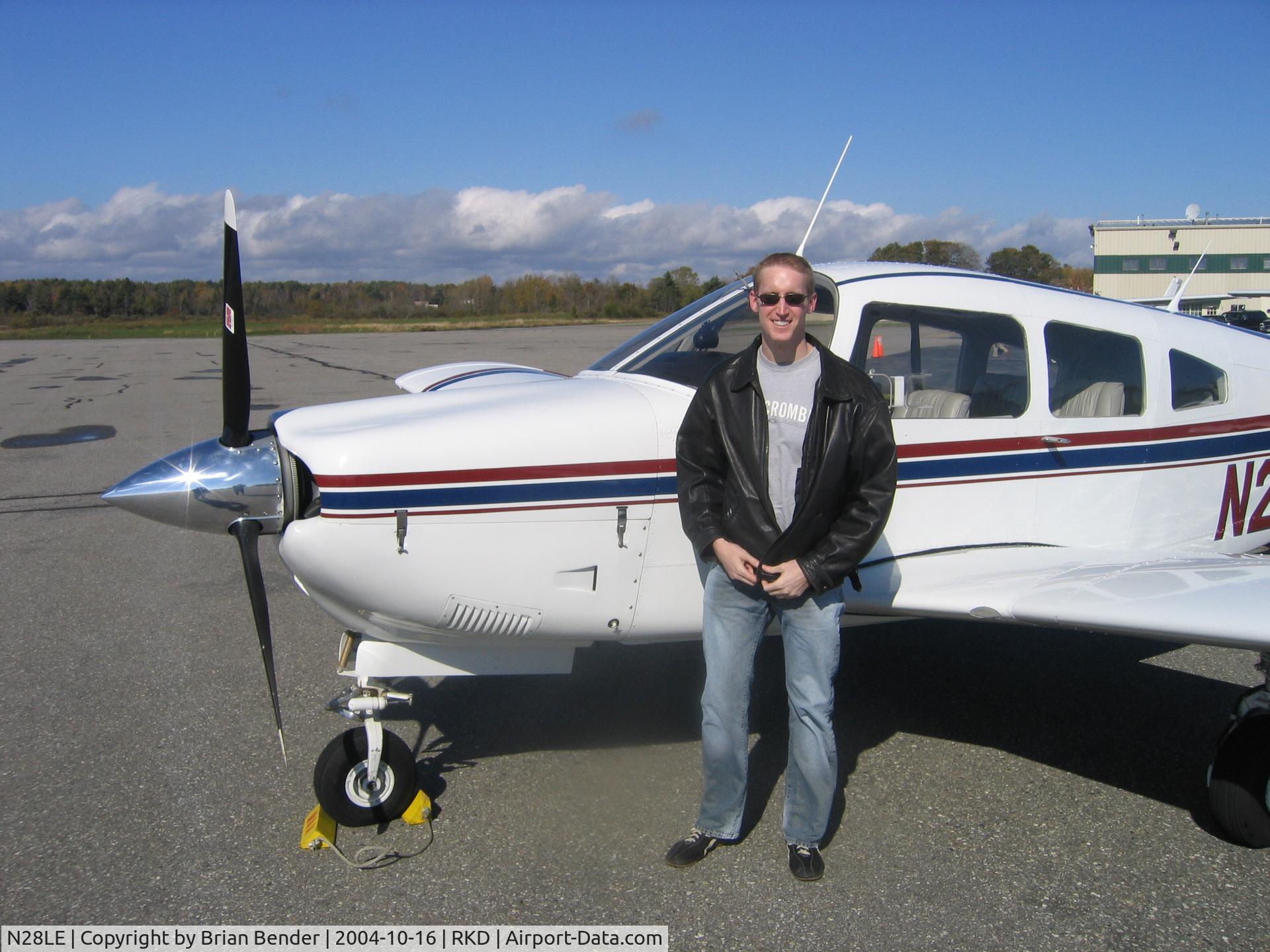 N28LE, 1976 Piper PA-28R-200 Cherokee Arrow C/N 28R-7635253, N28LE at Knox County Regional, Maine in October 2004