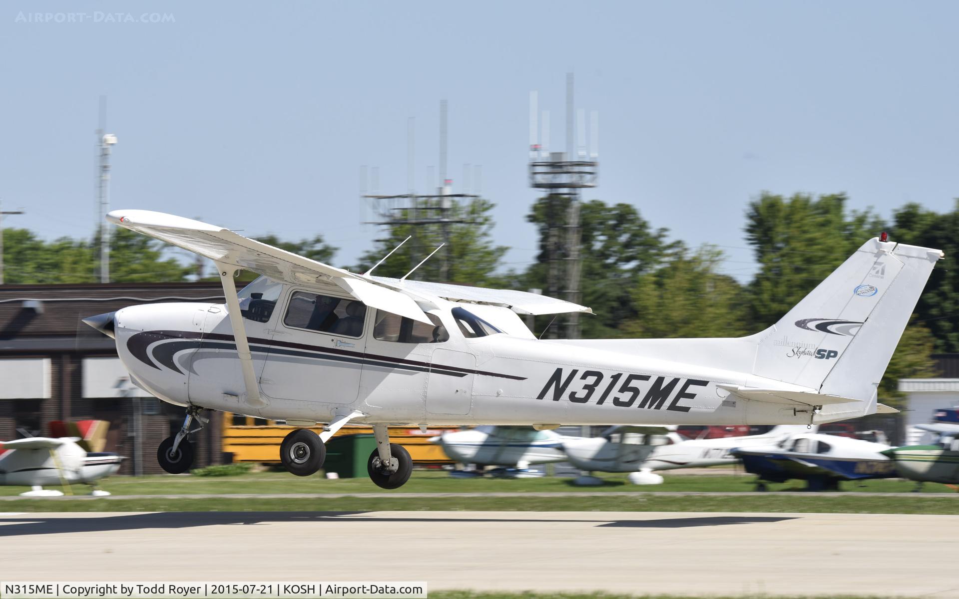N315ME, 2000 Cessna 172S C/N 172S8560, Airventure 2015