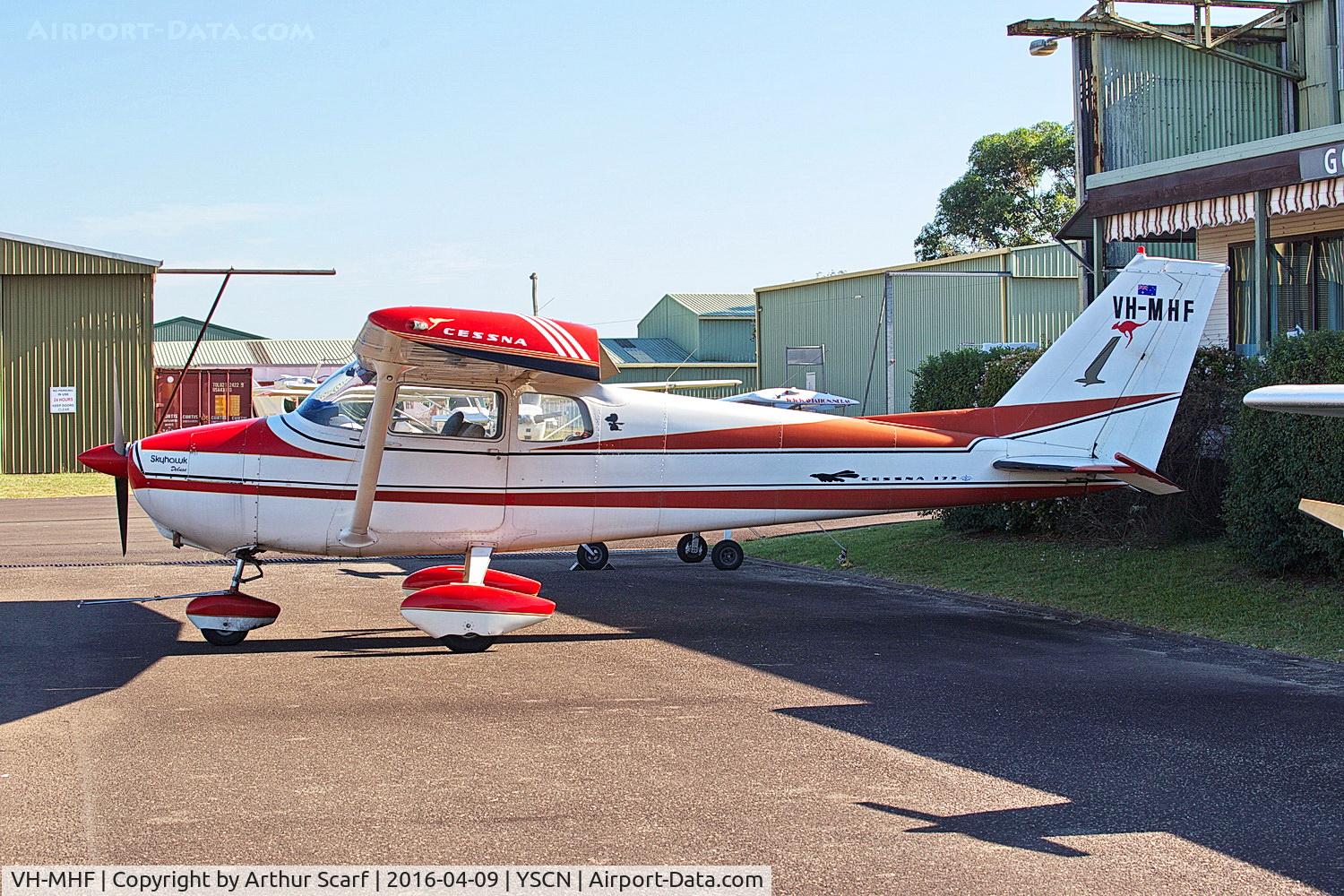 VH-MHF, 1959 Cessna 172A C/N 47168, VH-MHF Camden Airport NSW 09-04-2016