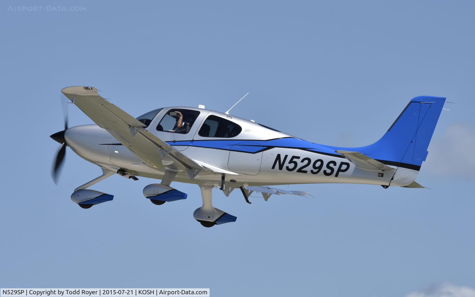 N529SP, 2015 Cirrus SR22T C/N 1085, Airventure 2015