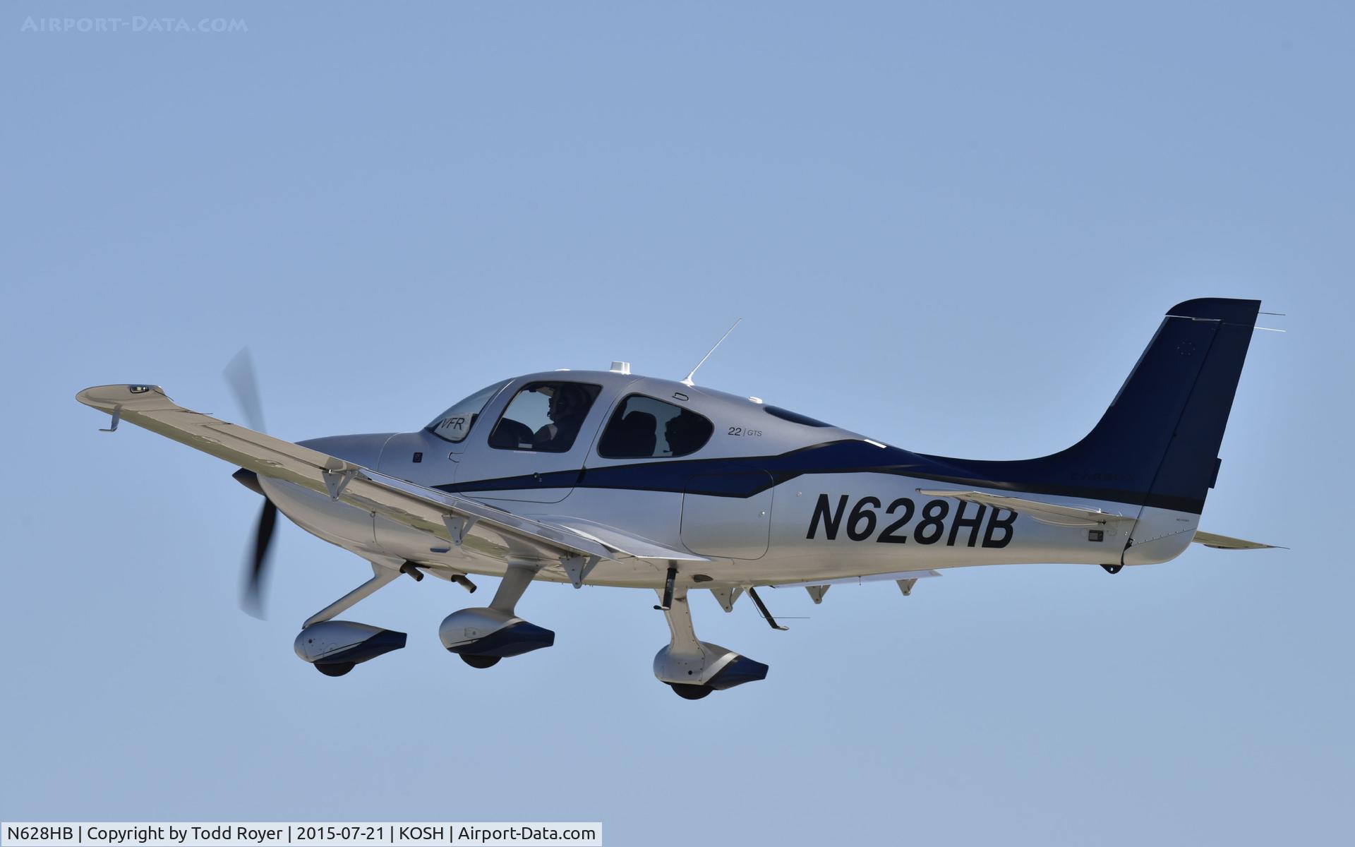 N628HB, 2015 Cirrus SR22 C/N 4167, Airventure 2015